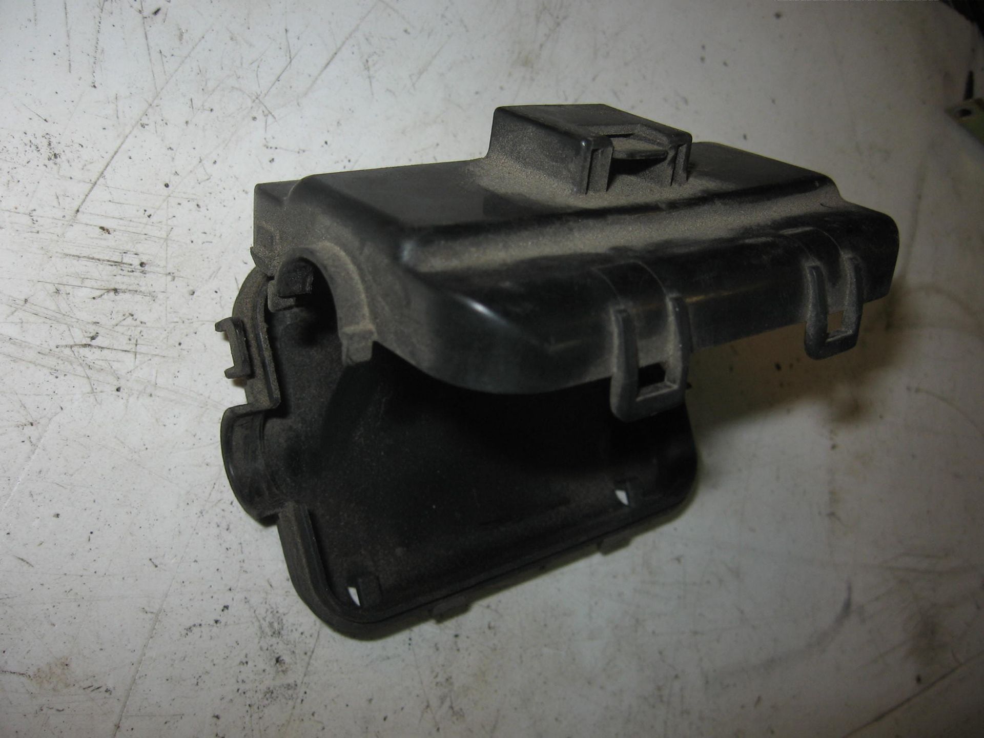 bescherm doos over stekker kebelboom //GL1500  1988-2000		32815-mn5-003