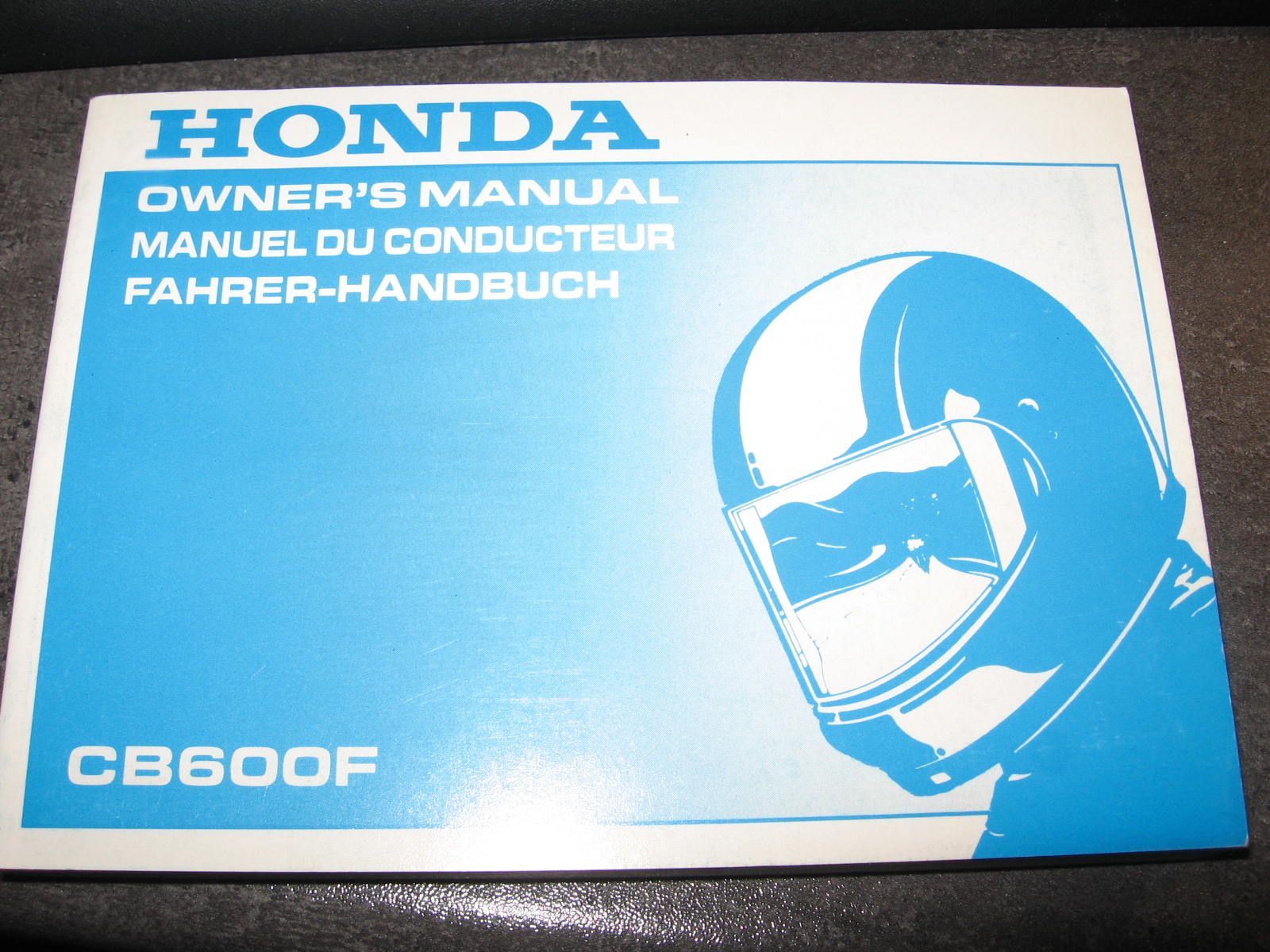 manuel du conducteur ,owners manual , fahrer handbuch	Cb600f printed in1997		00x37-mbz-6000 , 37mbz600	including wiring diagram , als nieuw , kaft sporen van vervoeren