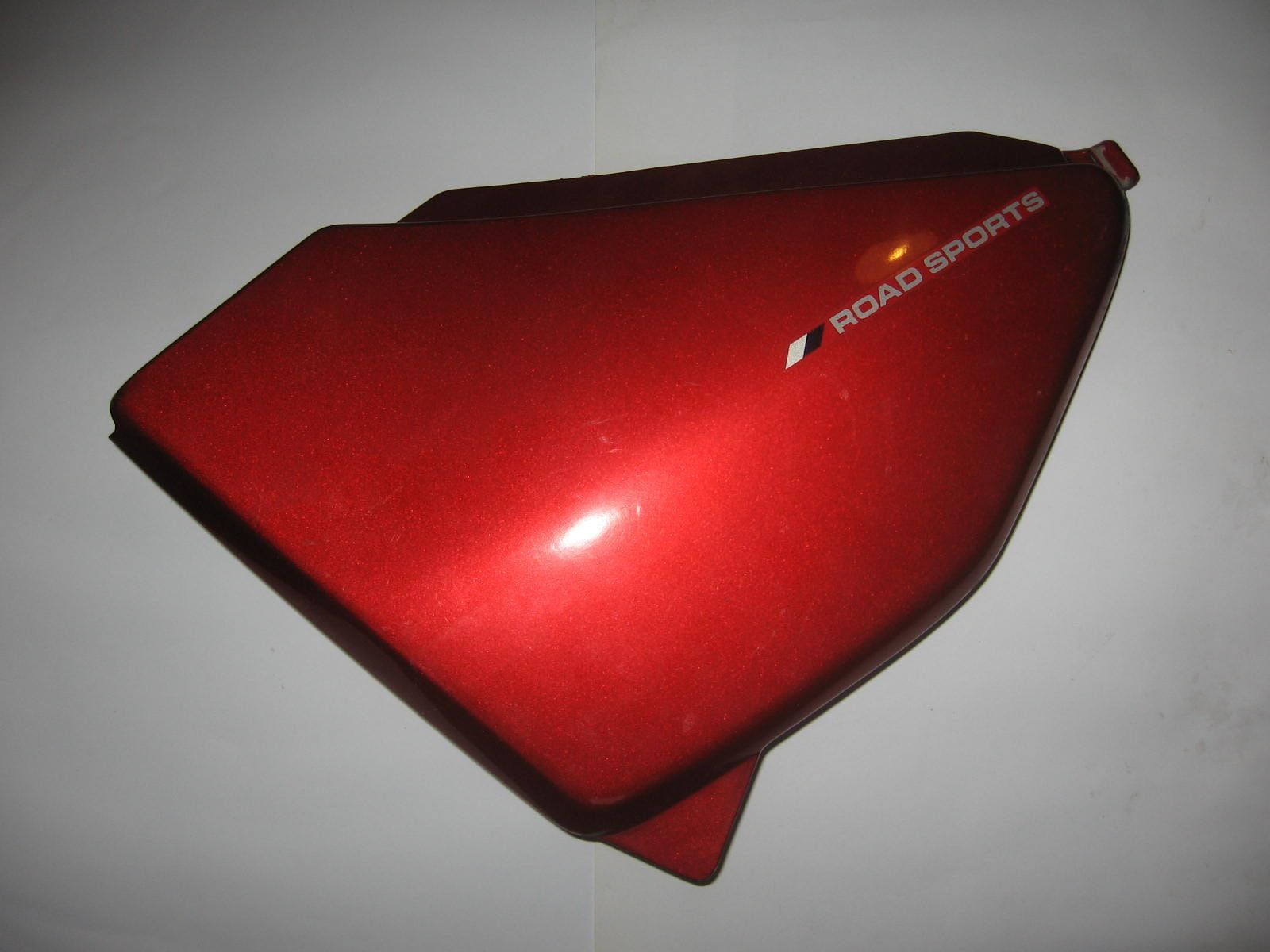 zijkap links rood -- CB450 S 1986		83740-ML4-000