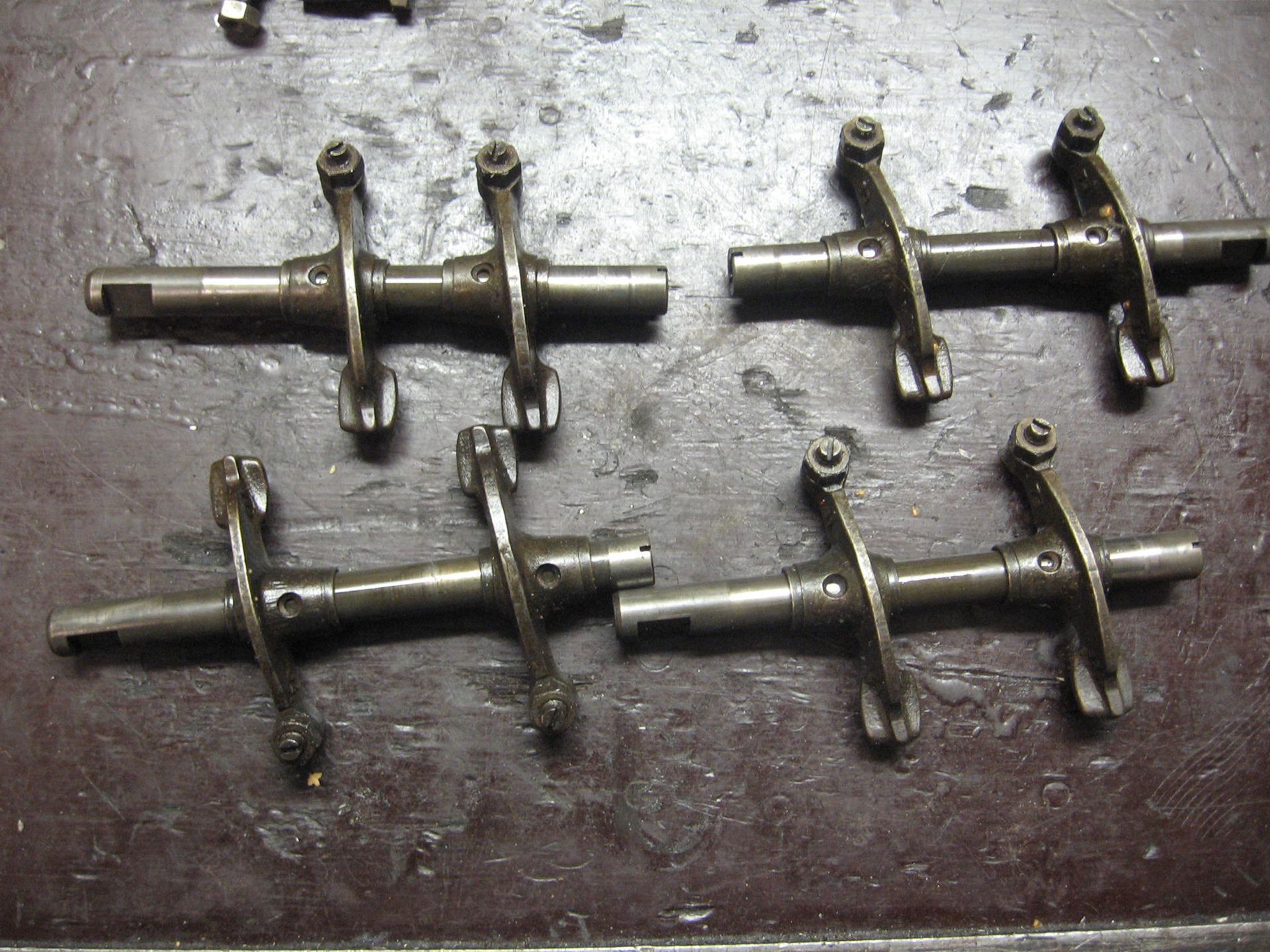 set 4x tuimelaarsas + tuimelaars -- CB550 K F		14451-323-020 + 14431-324-000