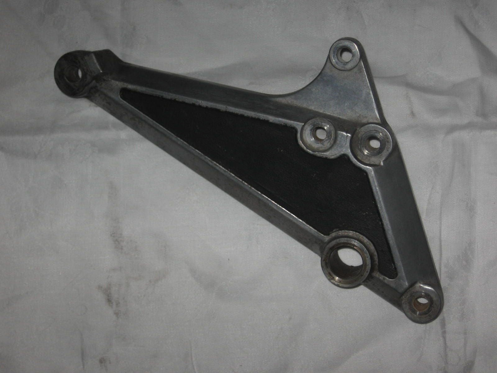 stay muffler rechts/ bev passgsteun --kz750 E H 1980-1983		35011-1081