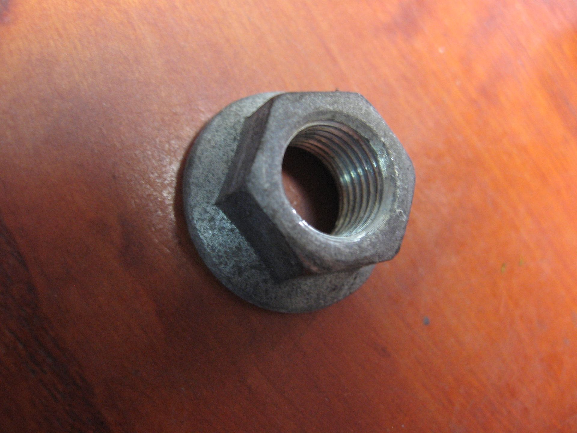 flensmoer m12x1,25		90179-12588	95707-12500