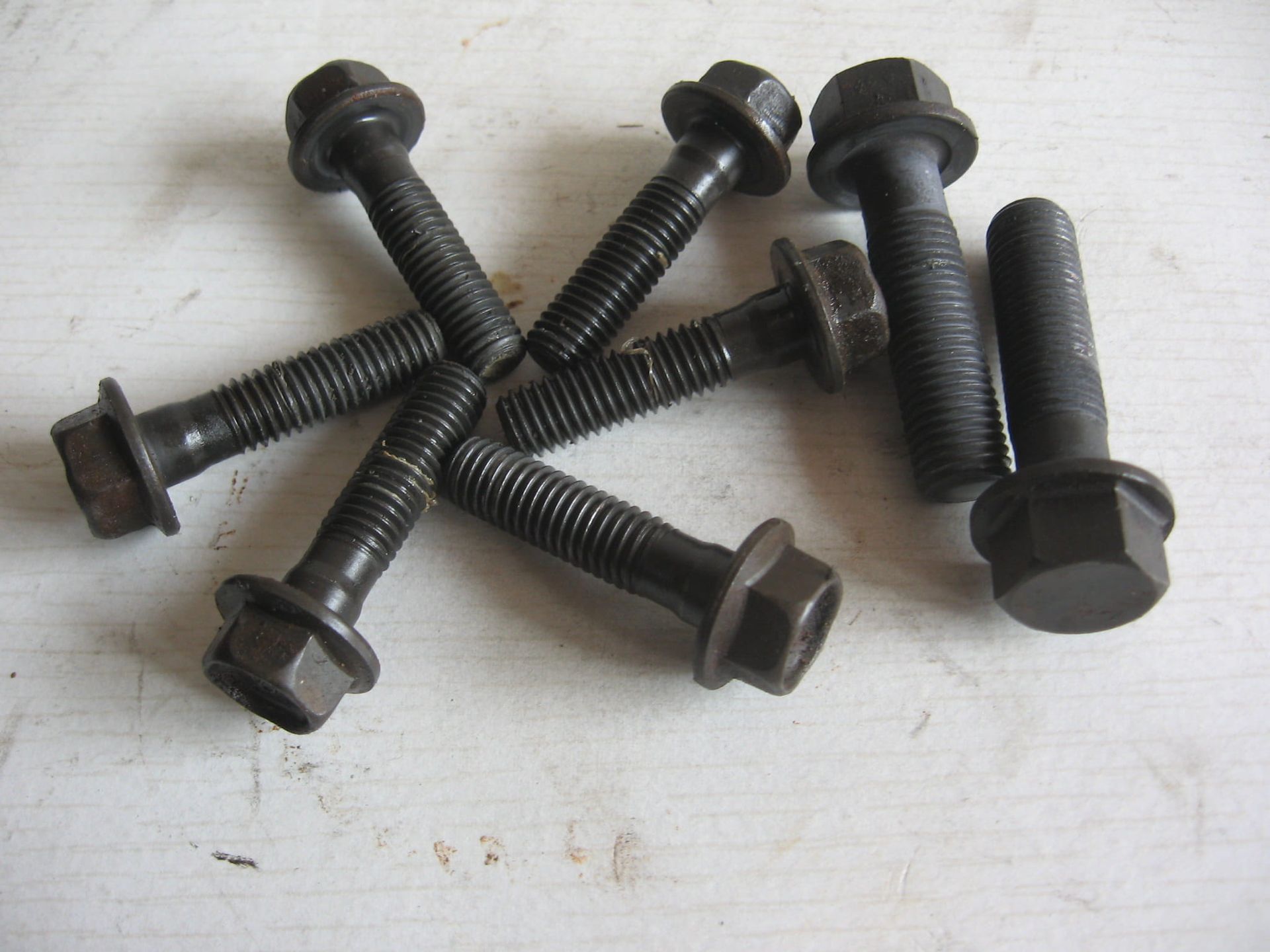 bouten deksel tandwielkast eindoverbrenging , 2x 10x38,+6x 8x32	Cx500 1978-1982	90134-371-000 +90133-371-000