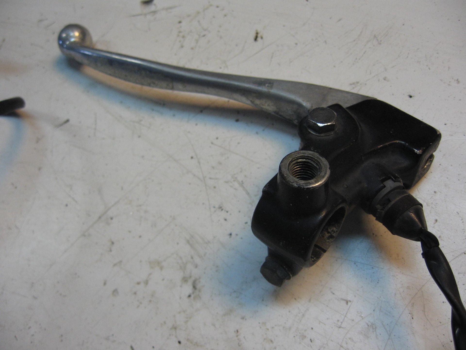 koppelings bediening hevel met houder // kz750 76-80		46076-054