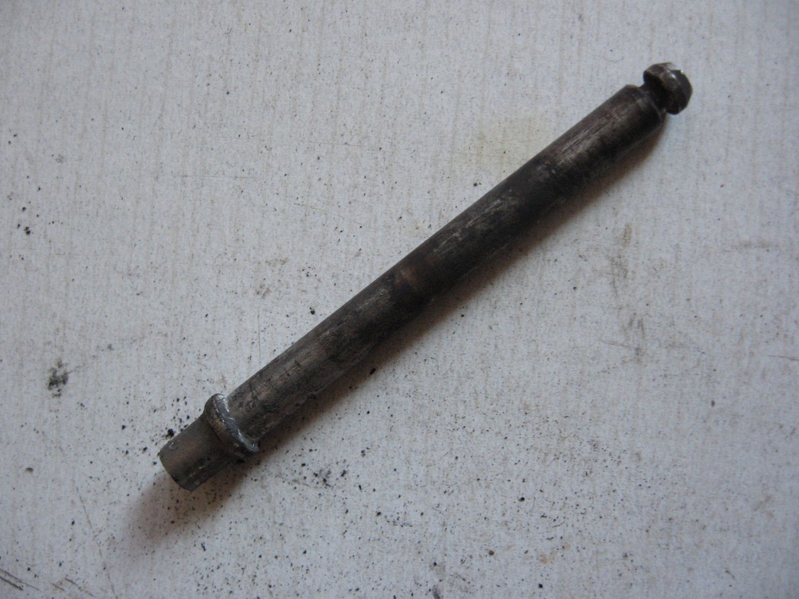 pen montage remblokken achterklauw	( 6mm ) Vt1100c 1985-93	45215-ma3-006