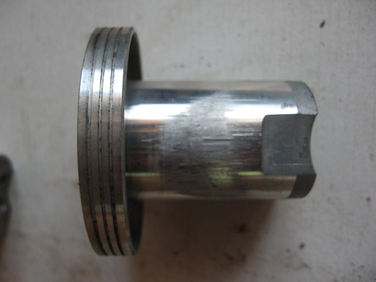 Gasschuif , vacuum piston	Cb900f 1981	onderdeel van 16022-438-671	, 16022-461-003 (1)
