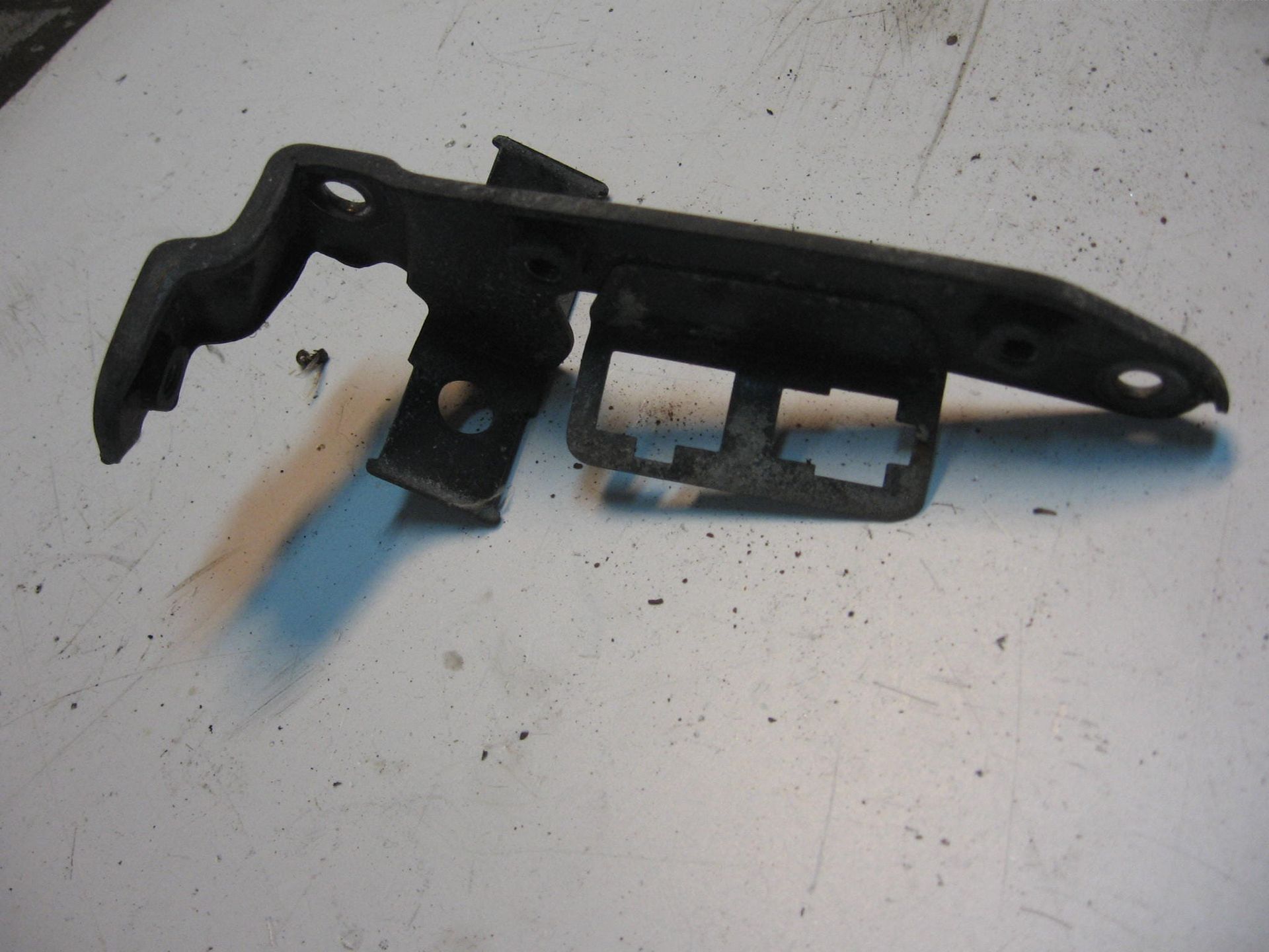 plaat bevesteging regelaar + stekkers boven blok -- cmx250c 1985 -87		50352-kr3-000
