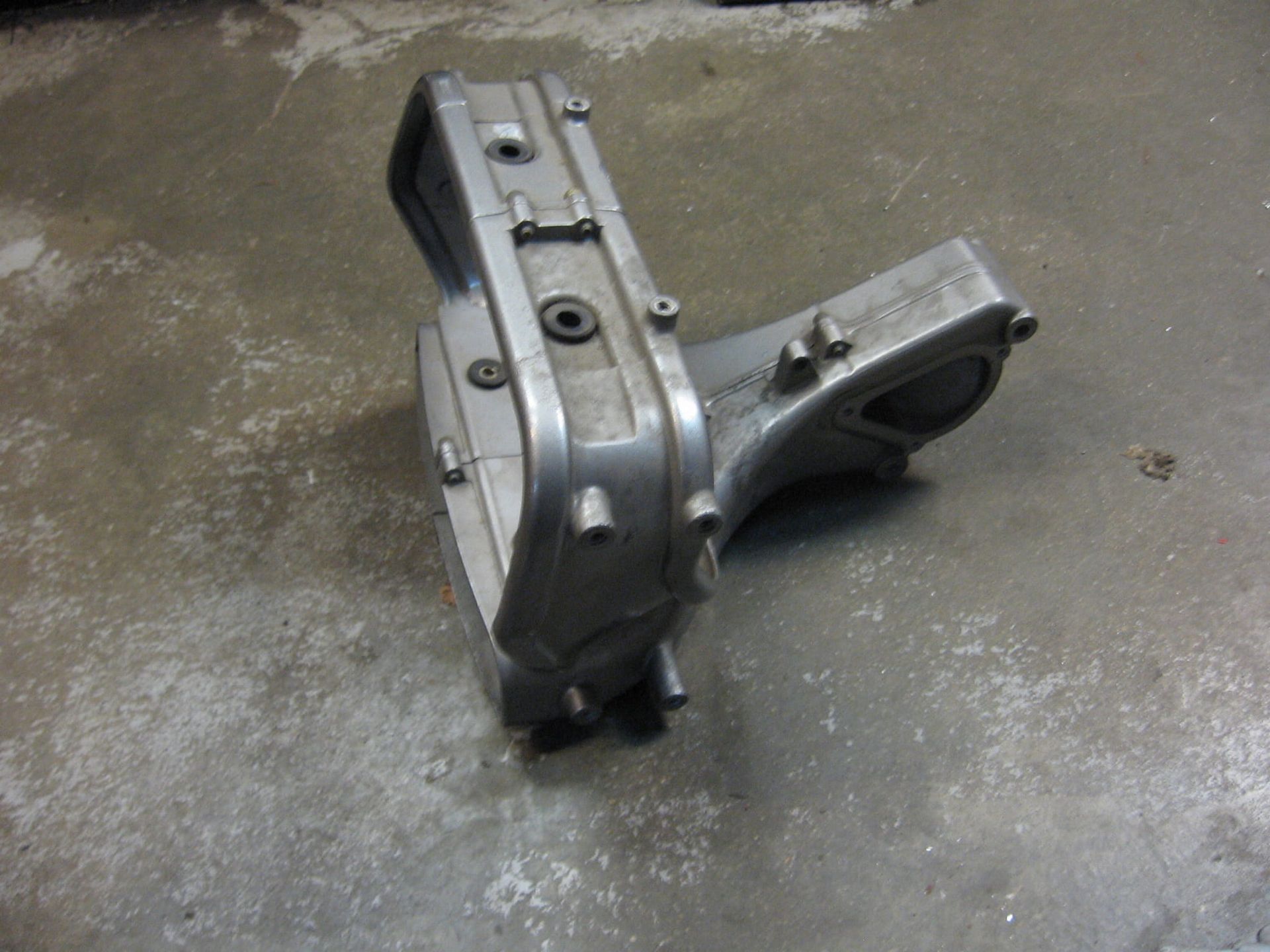 Kuipframe / koplamphouder	St4s , st4  2001-05 , st3 04-07	82911672ab + 82911681ab
