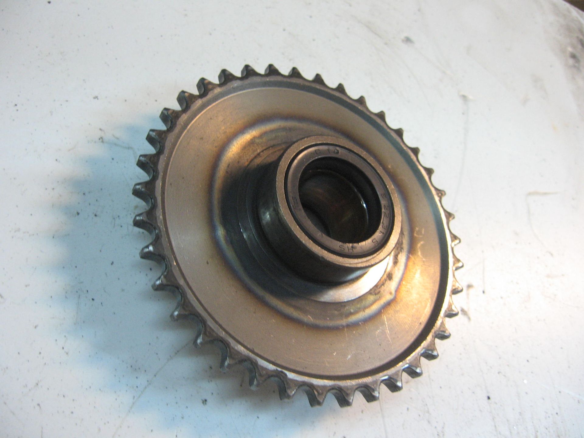 aandrijvingkettingwiel startkoppeling-- cmx250c 1985-2012 / cm250c 1982-83 / cb250 1991-2008		28110-kb4-671