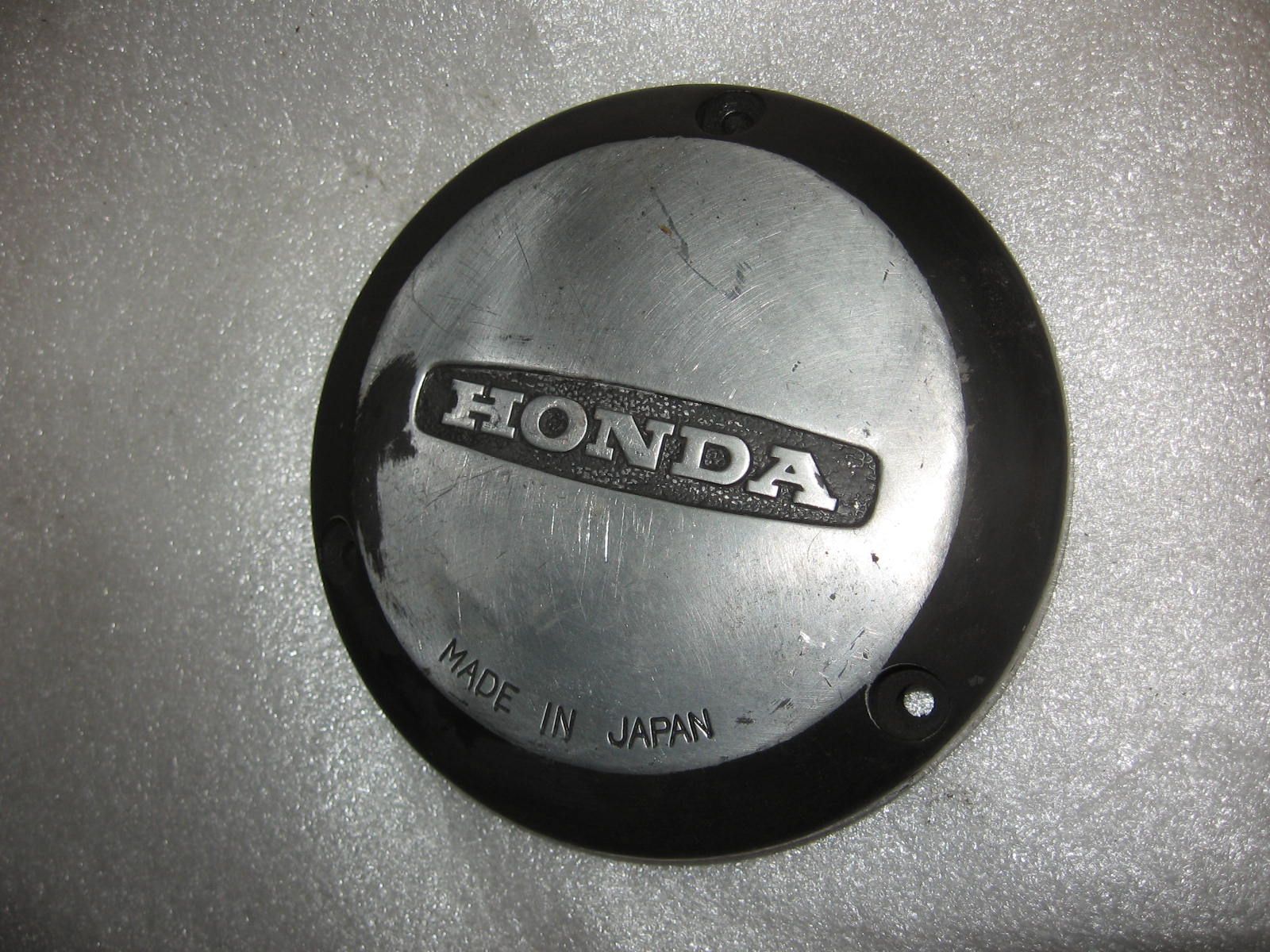 points cover , buitenste deksel pulsegevers	Cb750  1979-82 , cb900 1980-82 ,cb1000c 83	30371-425-010