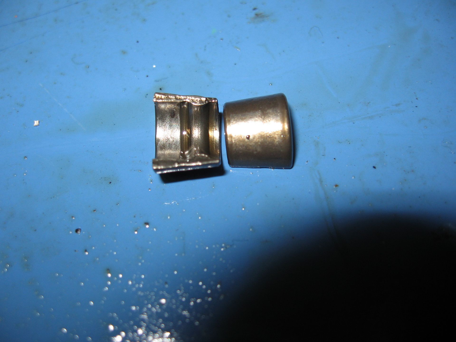 2x Klepspie , halve maan	gs450 dr650 1991-95 , gs750 gs1000 , 	12932-45010