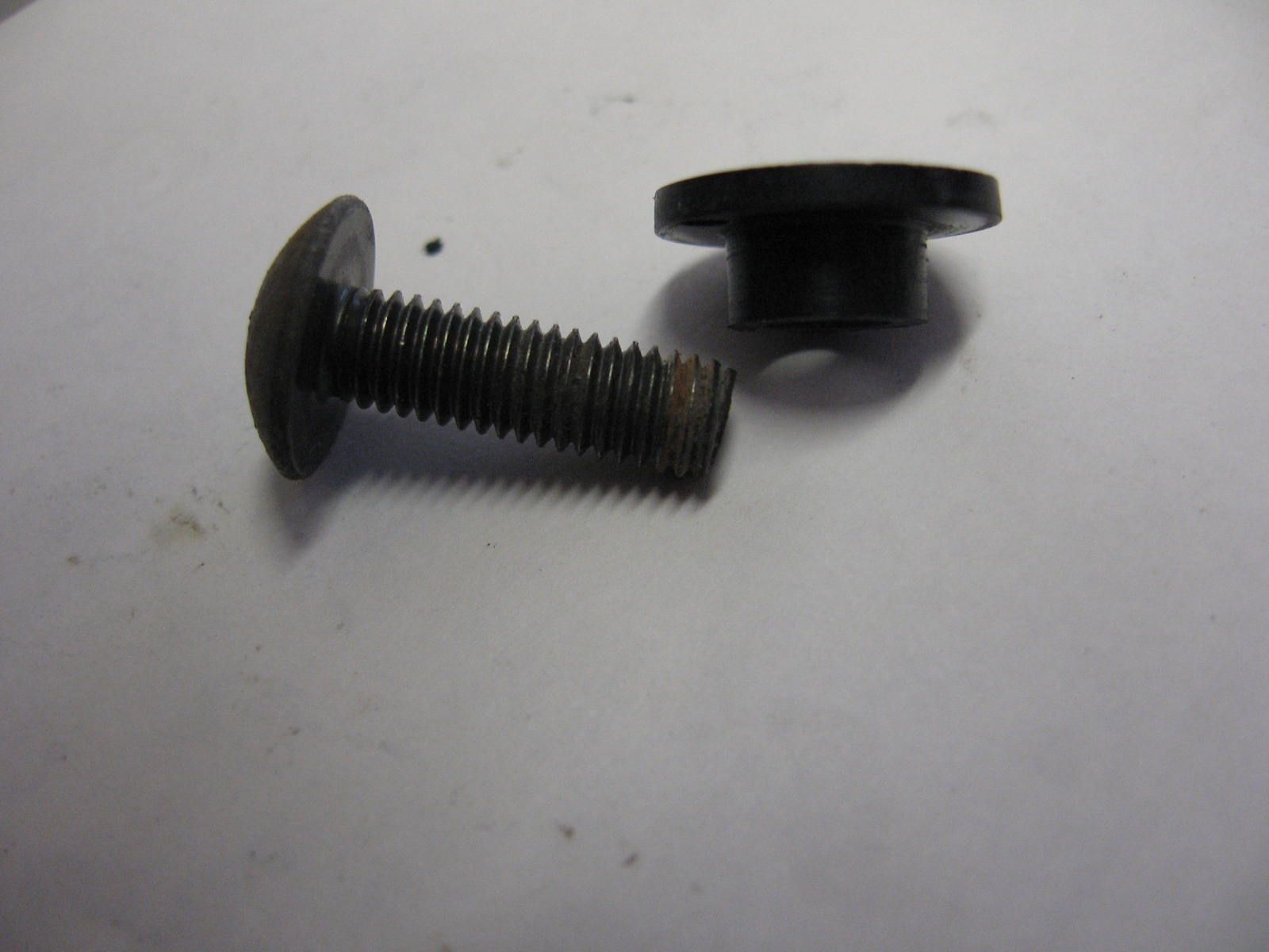 Ring met bus kunstof , met kruiskop m5x15 	Gsx600f 1994	09161-05017 + 02142-0516a