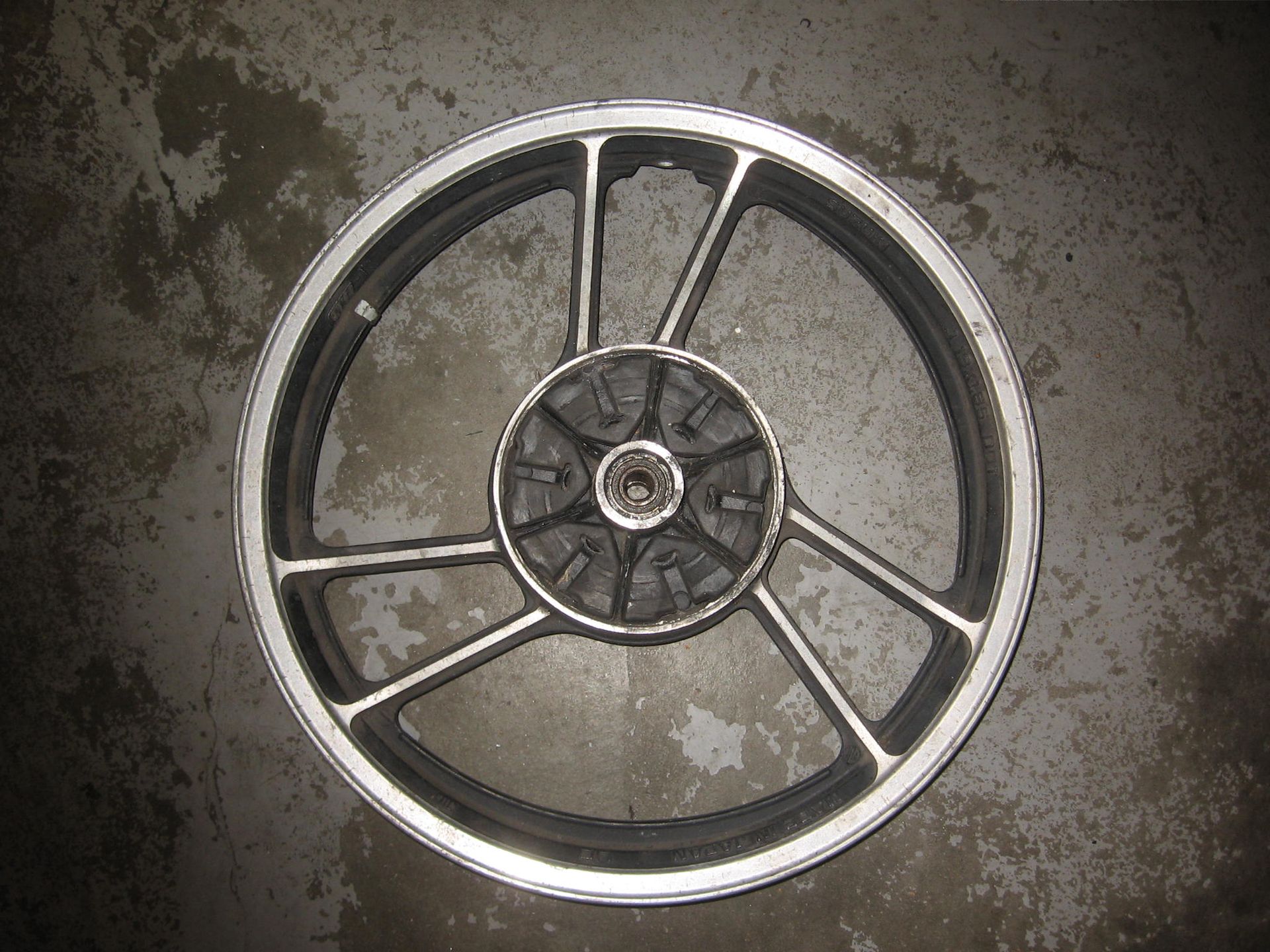 Achterwiel // gsx400e gs450e		64150-44400-291
