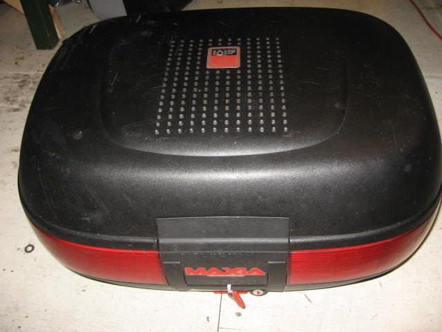 monokey Maxia 46 ltr    ( ouder model)	givi