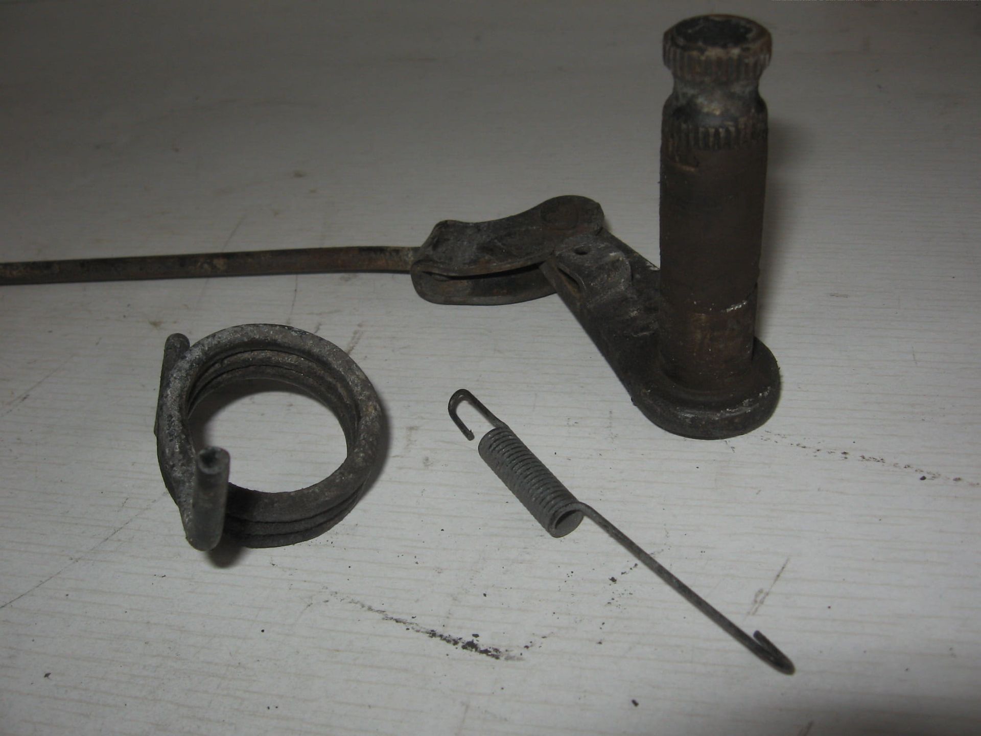 as rempedaal + veer	+ veer remlicht schakelaar , Cmx450c 1986	46515-mm2-000