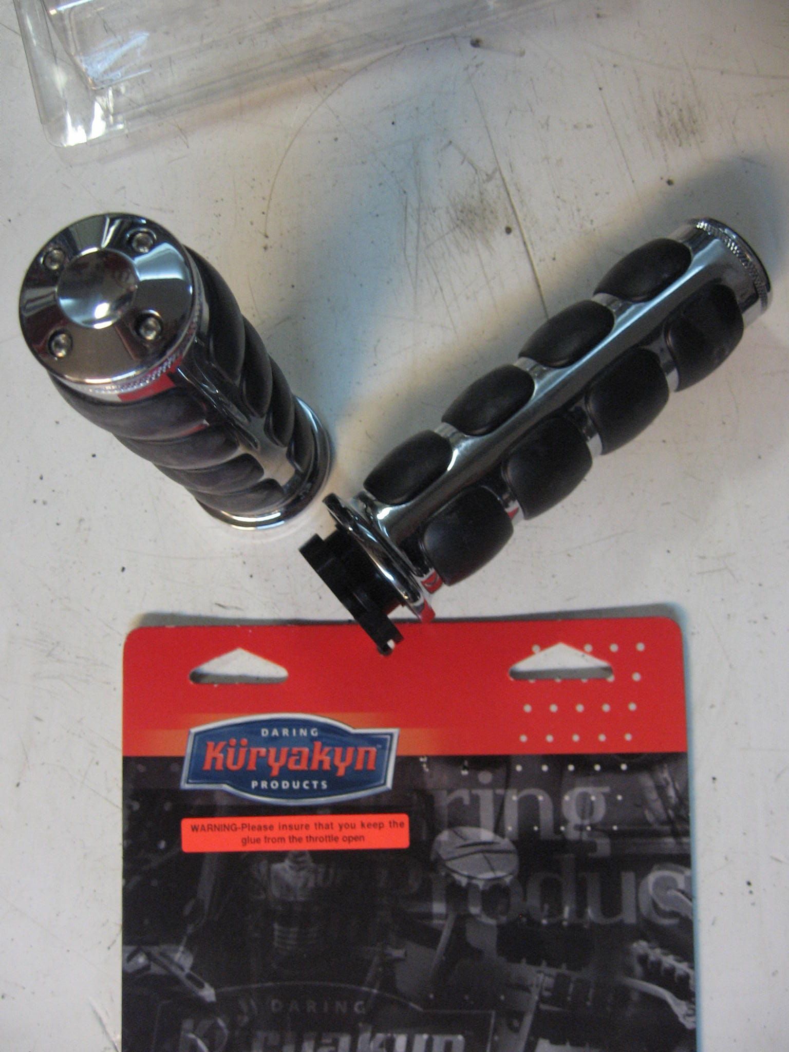 küryakyn	6236 ,Handvatten küryakyn ISO-Grips 1” // voor shadow met 25mm stuur