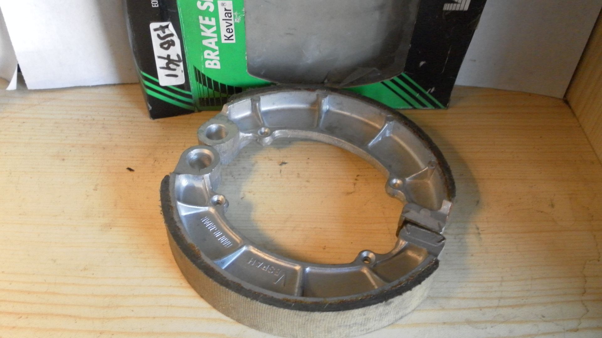 vesrah vB-128		achter: cl450 69-74 , cb450 96-74 , cb500T 75-76 , cb550k 77-78 , cb550f 75-77	fsb741