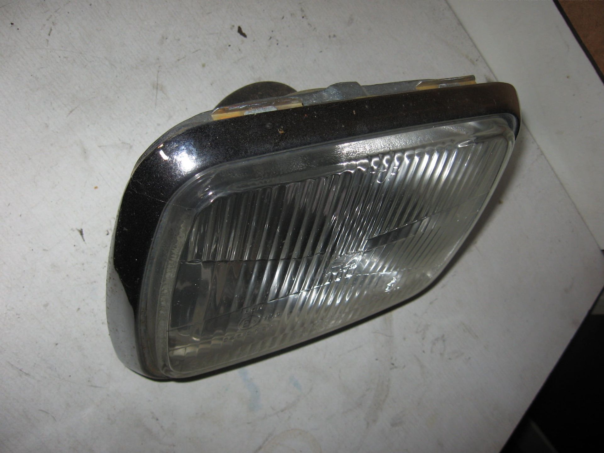 koplampglas reflector	Vf750s  1982-83	33100-mb0-771	33120-mb0-771