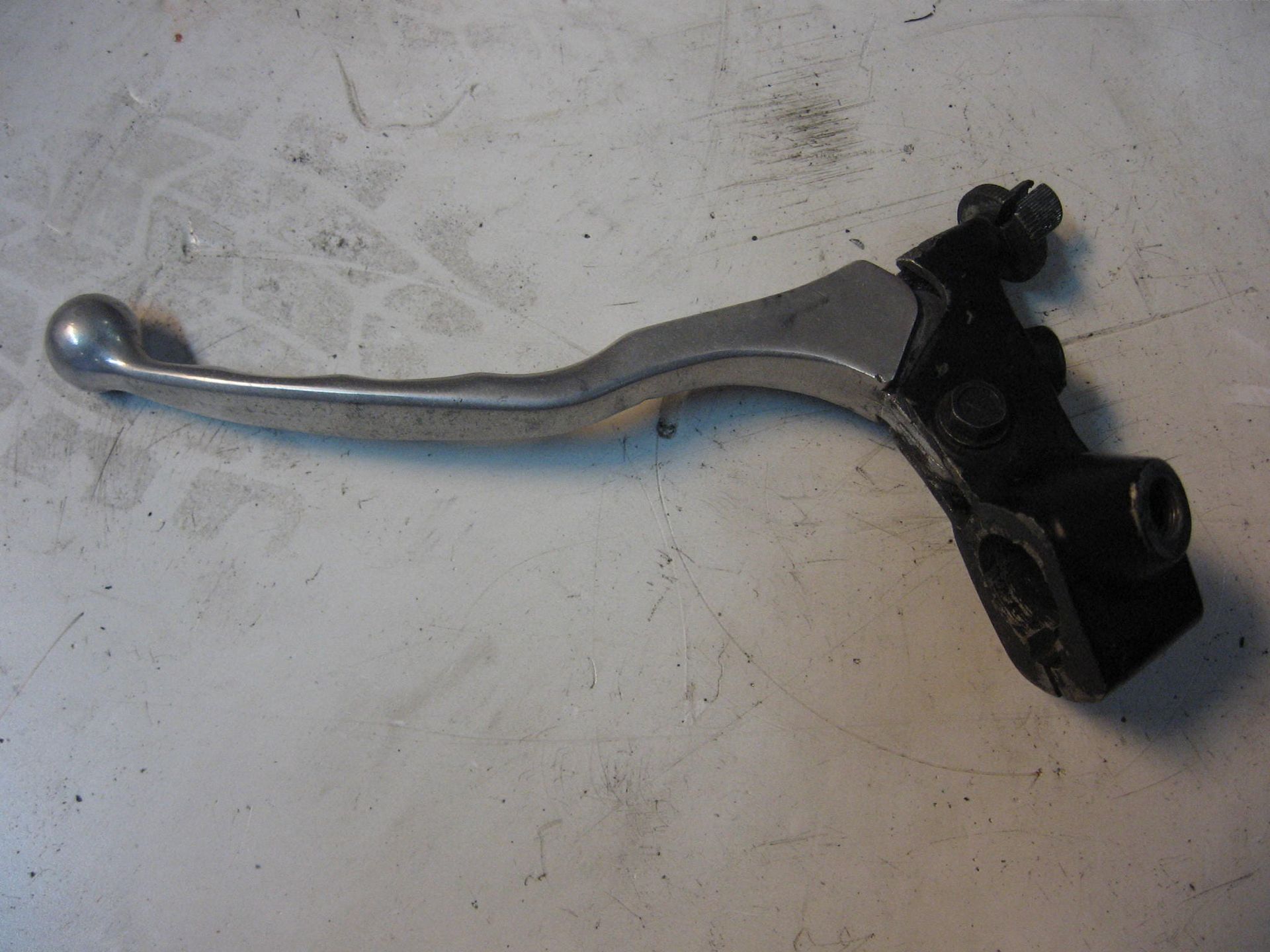 houder koppelings hevel + hevel -- xv535 1987-1999 10m-82911-00+ 2gv-83912-00