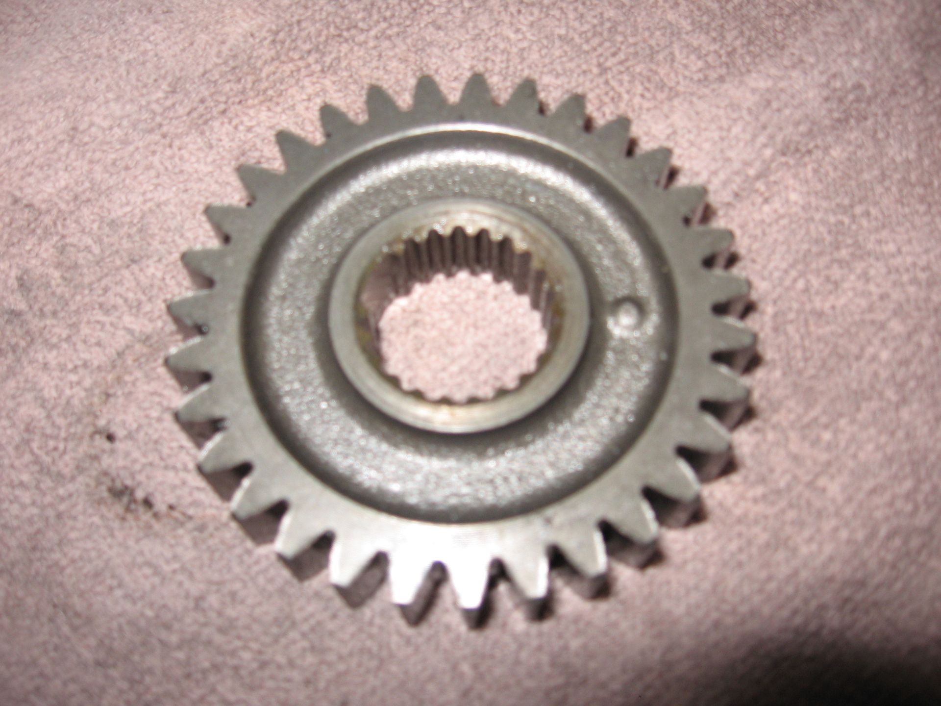 primary drive gear	Xr500r 83-84	23121-mg3-000