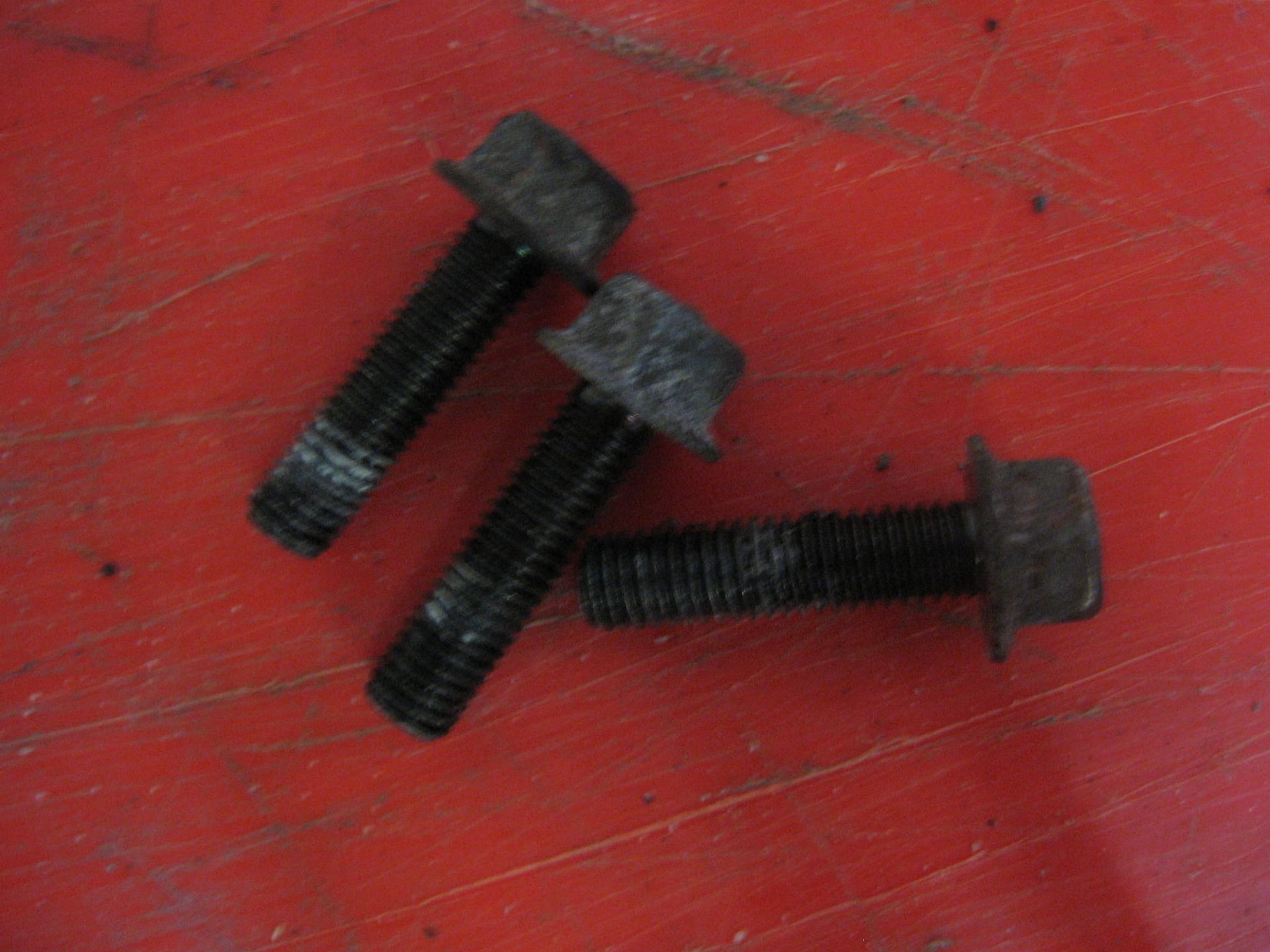 95816-08030 , 3 bouten bevestiging dynamo	Fzr1000 92