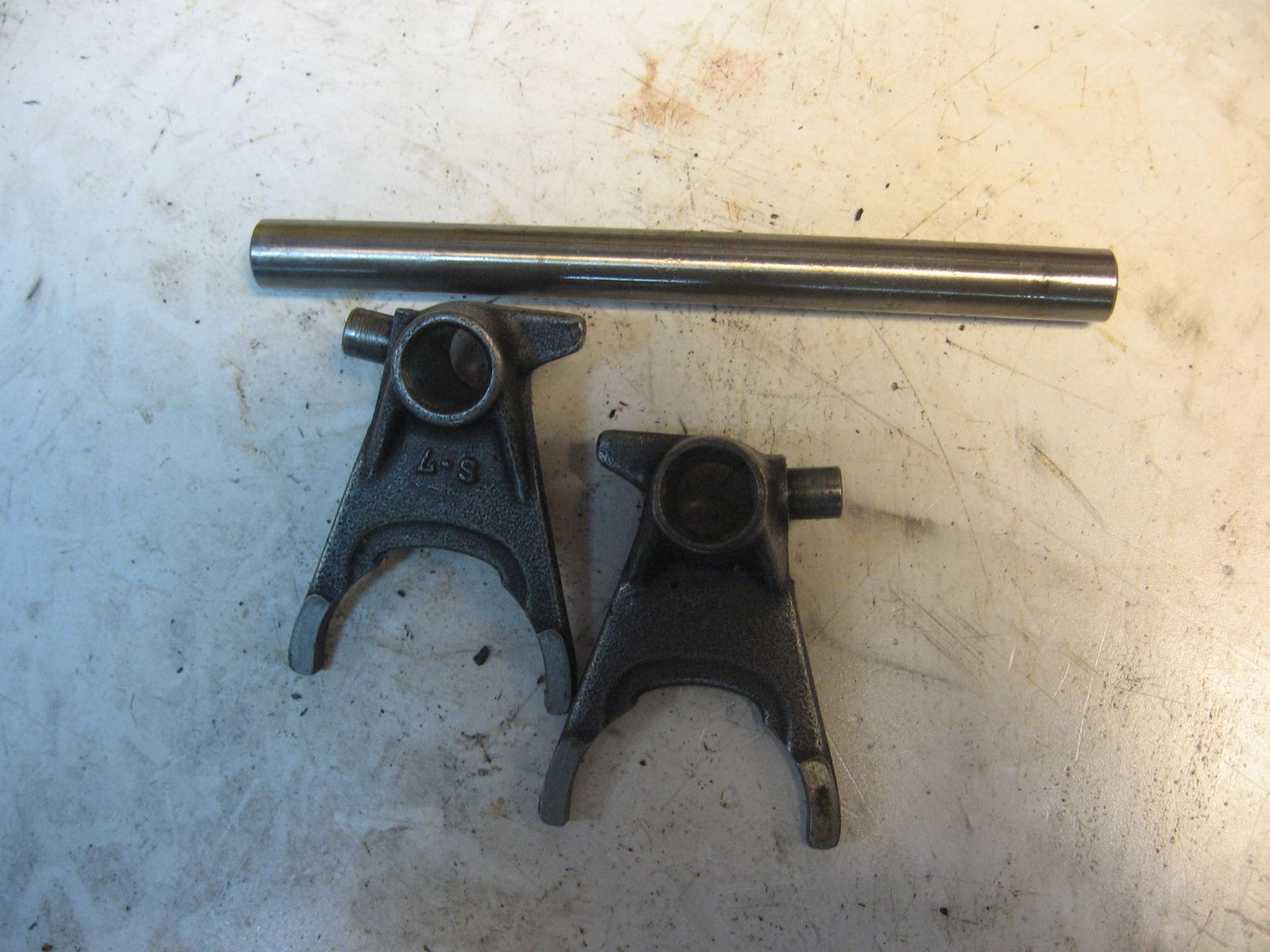 2 x schakelvork + as - en450ltd  ltd454		13140-1062 + 49047-1061