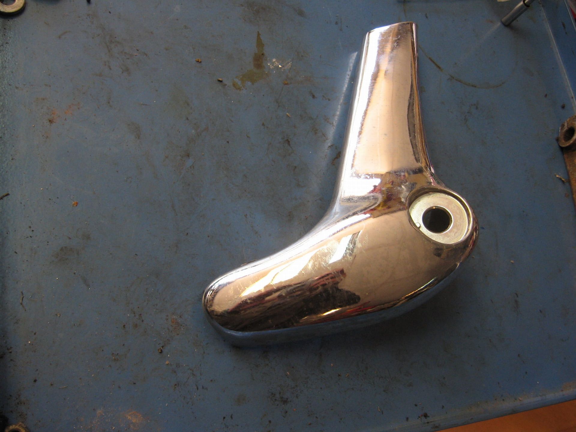 steun sissybar links	Xv1100 86-97 , xv700 xv750 86-96	1rm-2164F