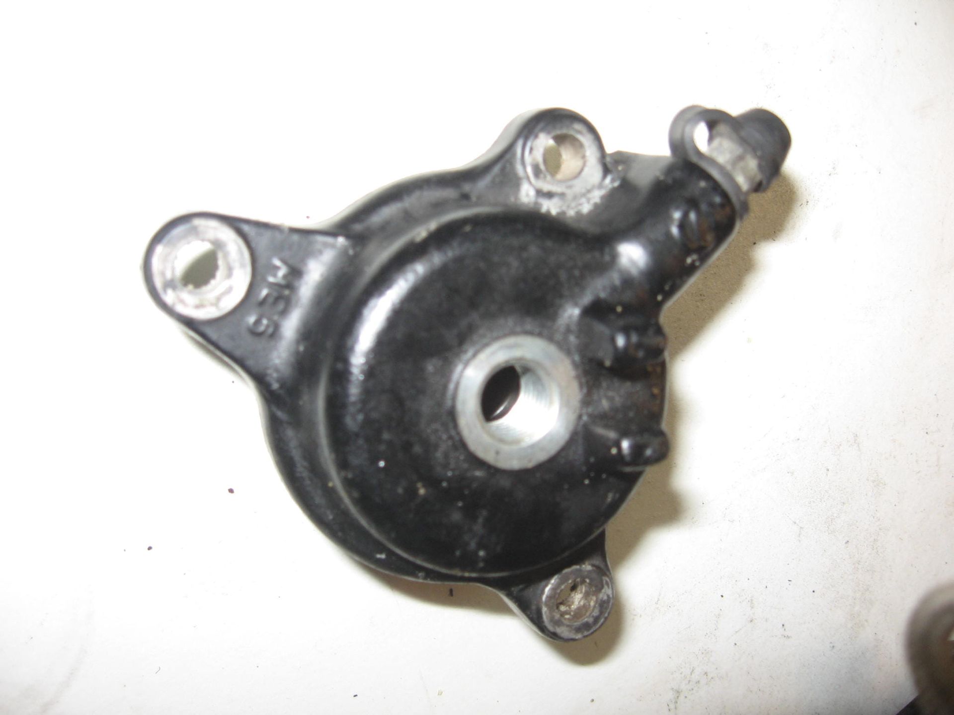 clutch slave cylinder , koppeling gever onderaan blok , koppelingscilinder // cb650sc 83-85		22860-me5-000