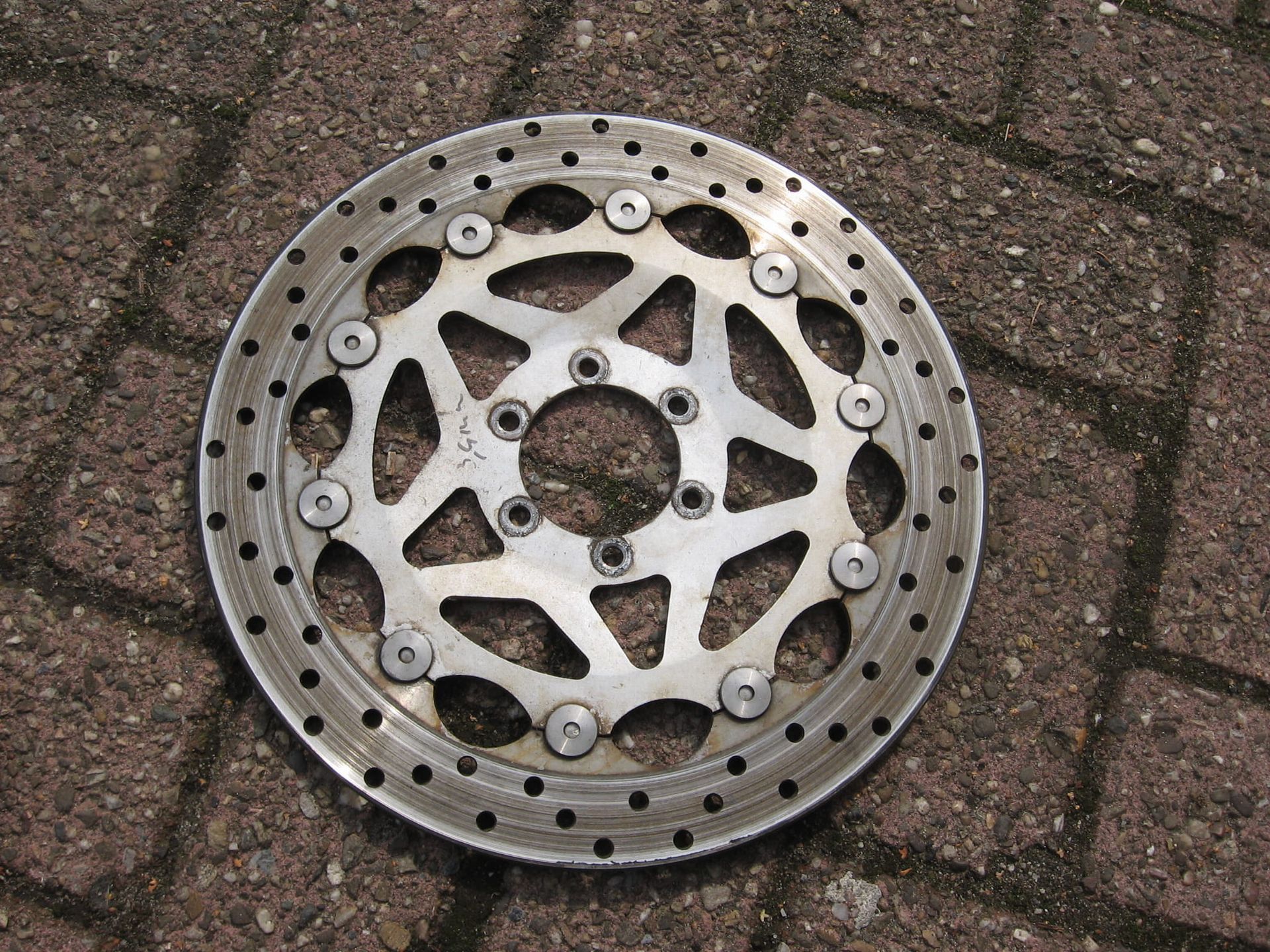 voorremschijf 	Fzr1000 89-93	4kg-2581t-20