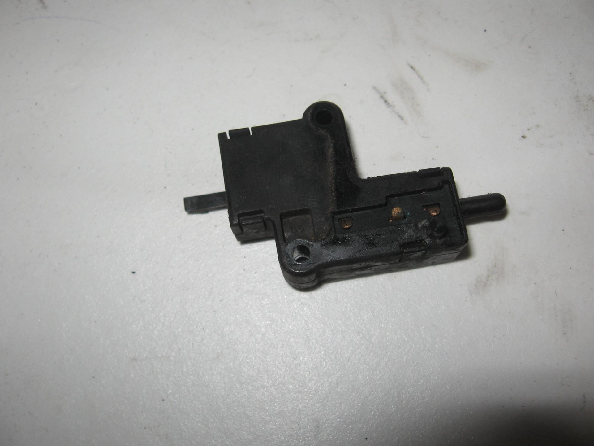 koppelingsschakelaar op stuur // ex500 ,gpz500 1987-2009 ,zeer veel modellen 1983-2014		27010-1094 ,ka301 a2