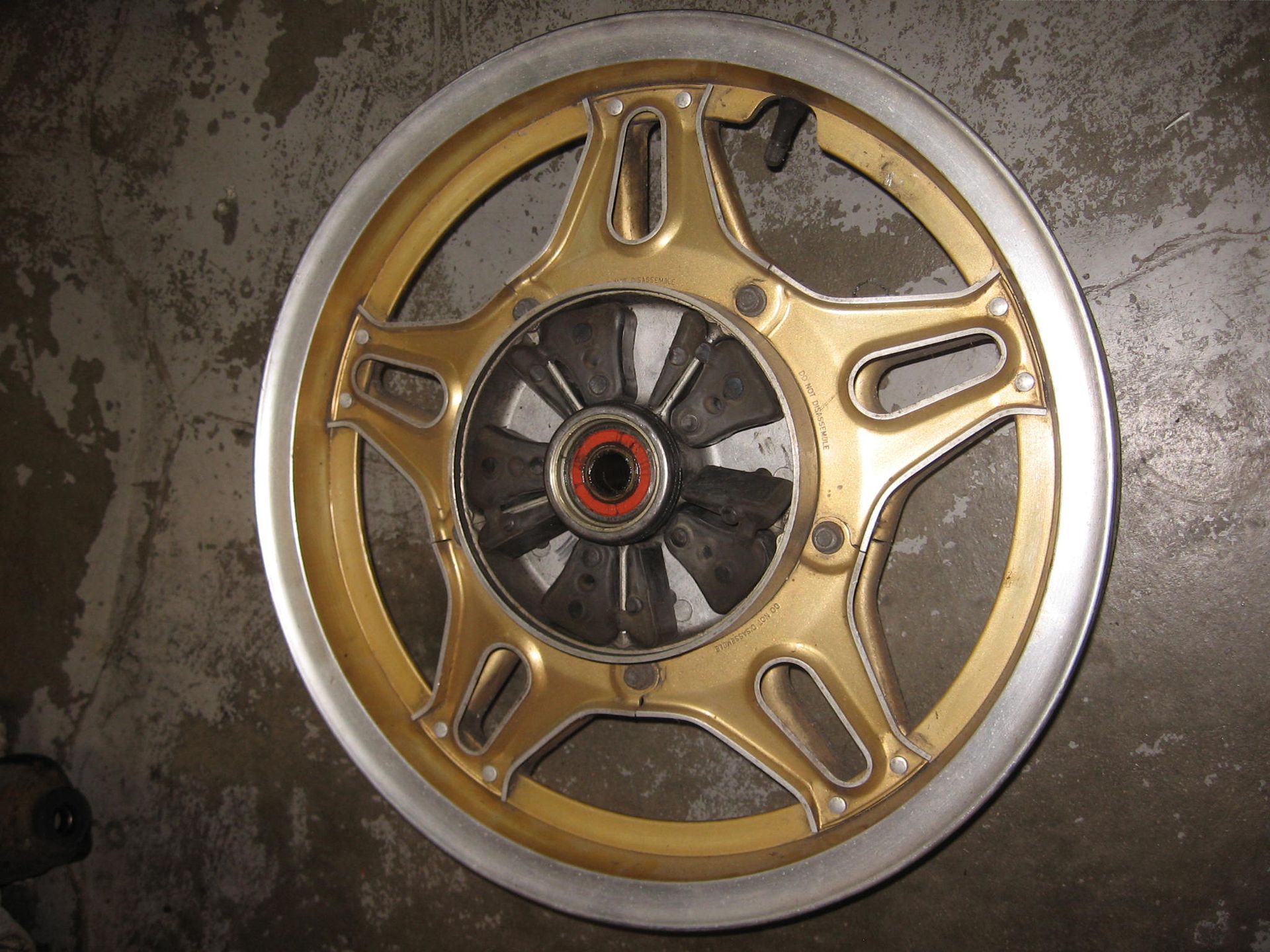 achterwiel goud	cb900fb cb900f2b	42650-438-730	42650-438-850 (2)