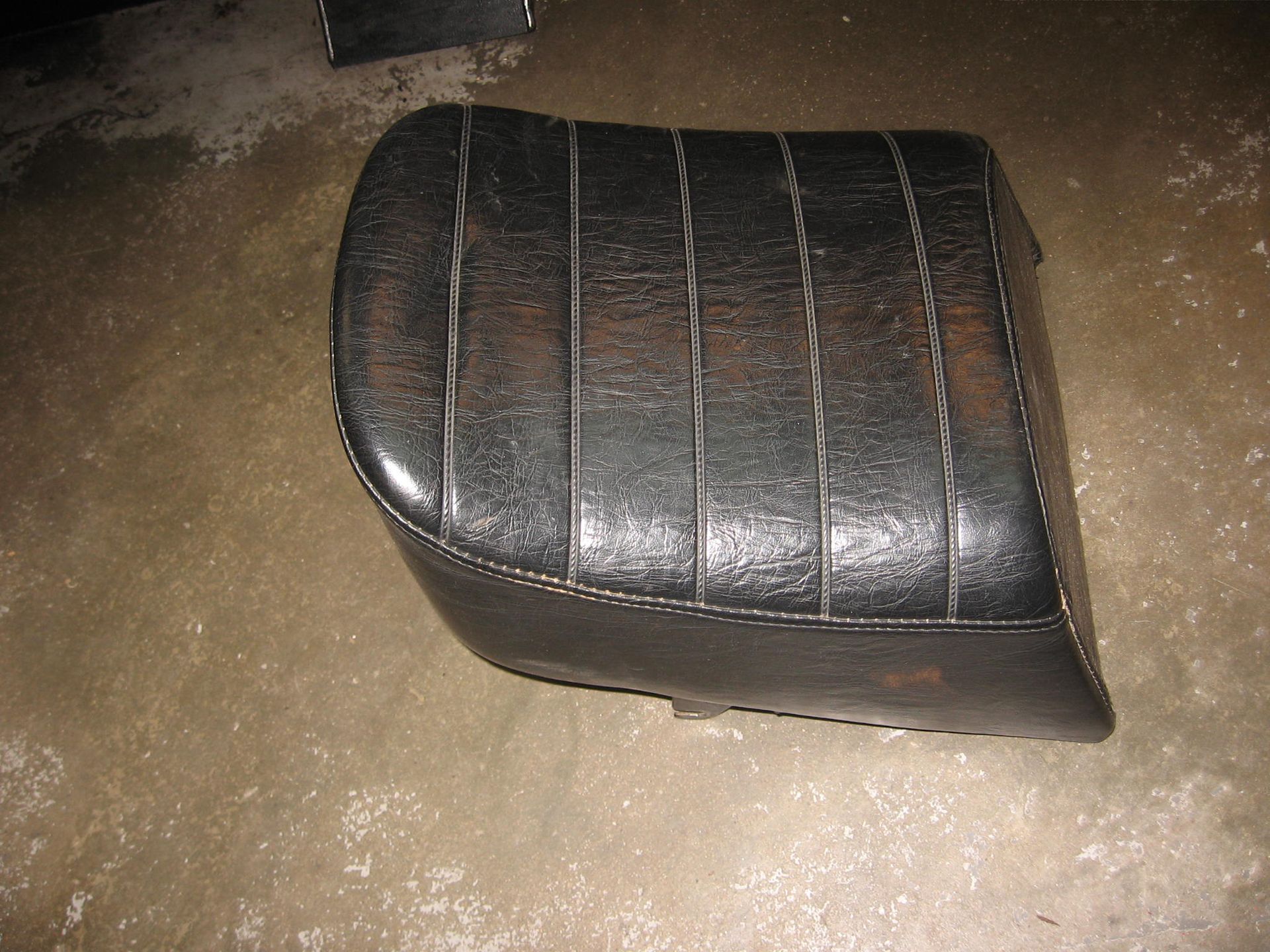 passagiers zit // kz750 h2 ltd  1980-83		53001-1079