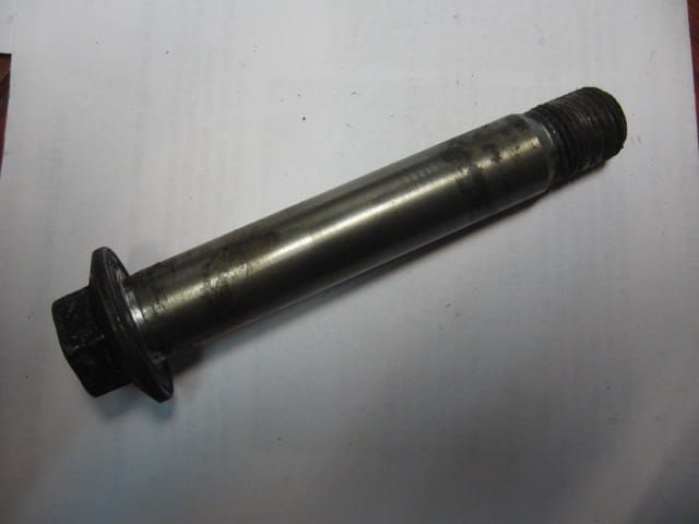 bout achterbrug rechts M16x1,5 x100 /diameter borst 16,95mm/ cbx550 F,F2		90121-ma6-000