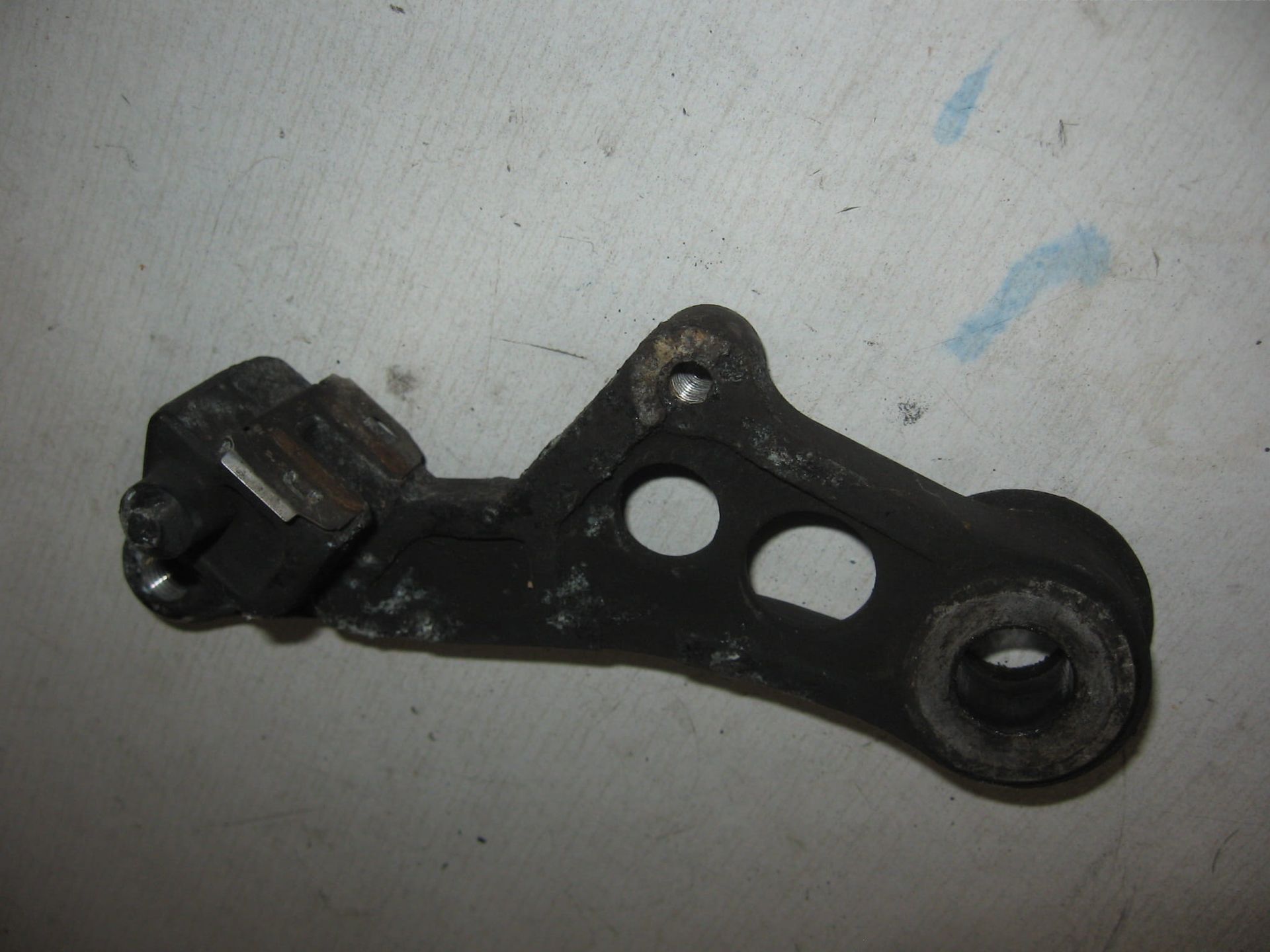 houder achterremklauw Vfr400rg 1986 43110-ml0-006