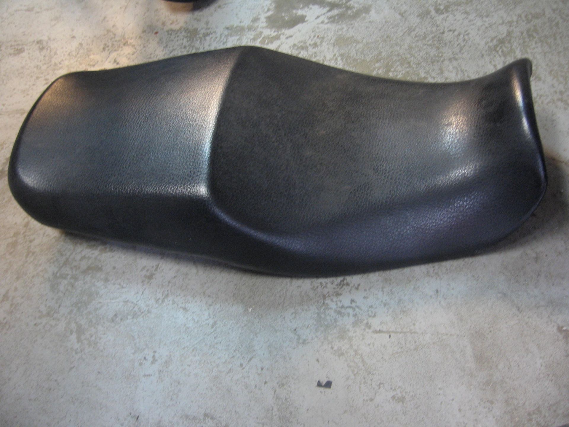 zadel , seat --  zzr600 1993-2005 E1-E13		53001-1689MA