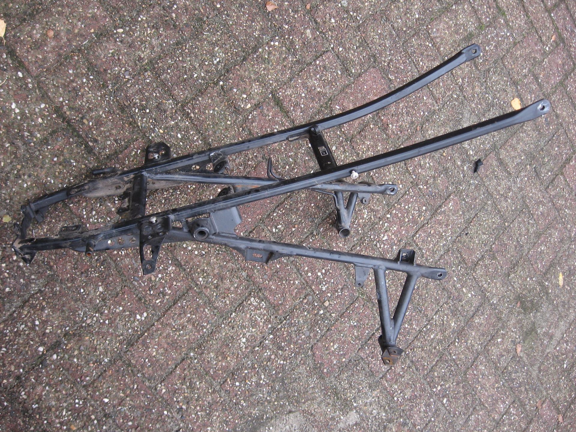 Subframe , achterframe	F650gs 99-08, f650gs dakar 00-07, g650gs 08-16 	46518521844