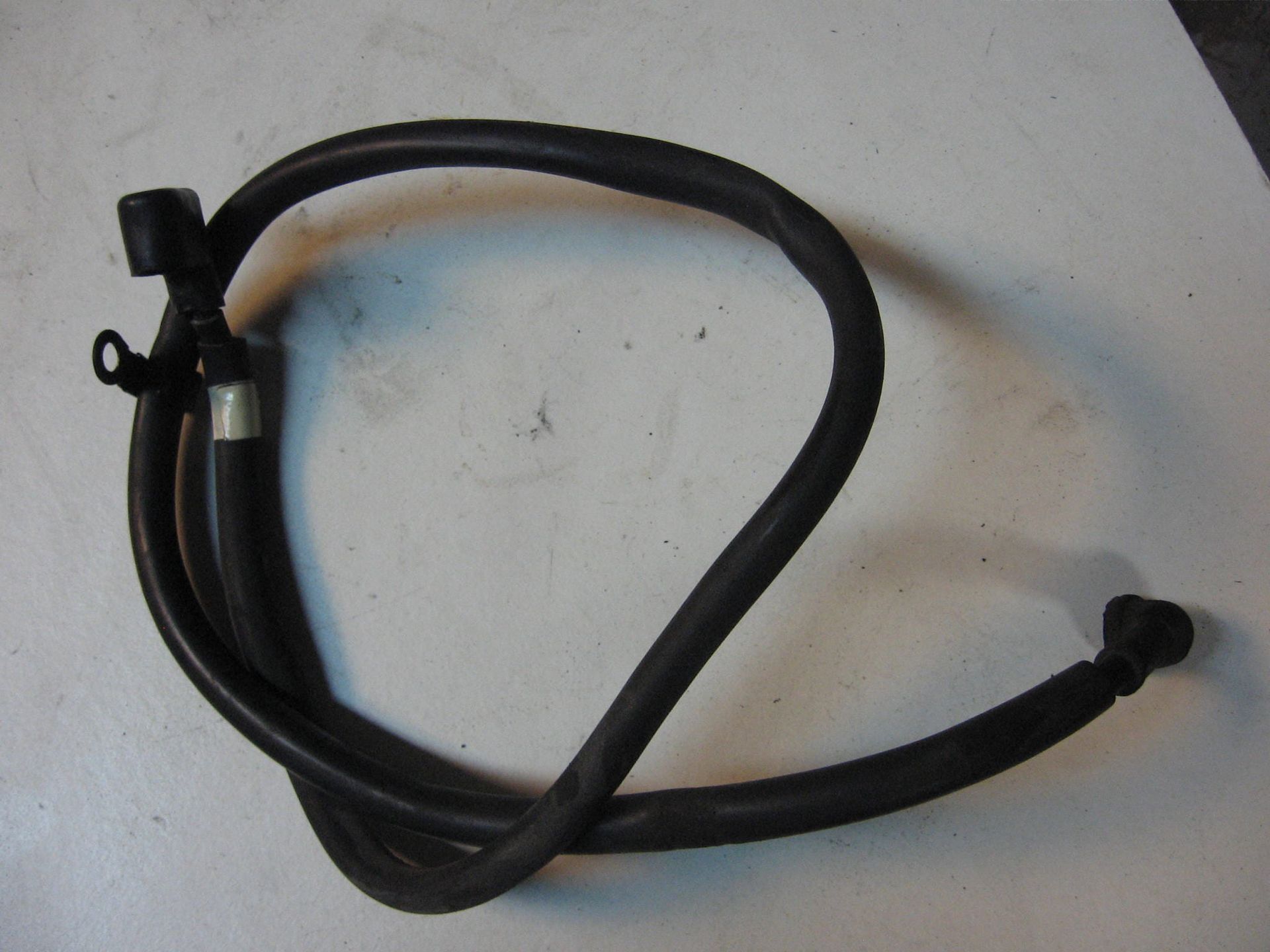 kabel startrelais/startmotor vf500f 1985		32401-ke7-000	32401-km3-010