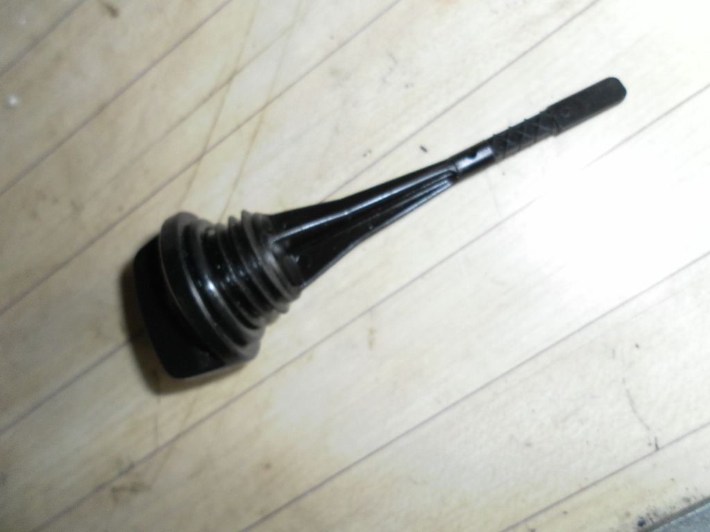 oliepeilstok vt700 1986  cx500 vt750	15650-MK7-670