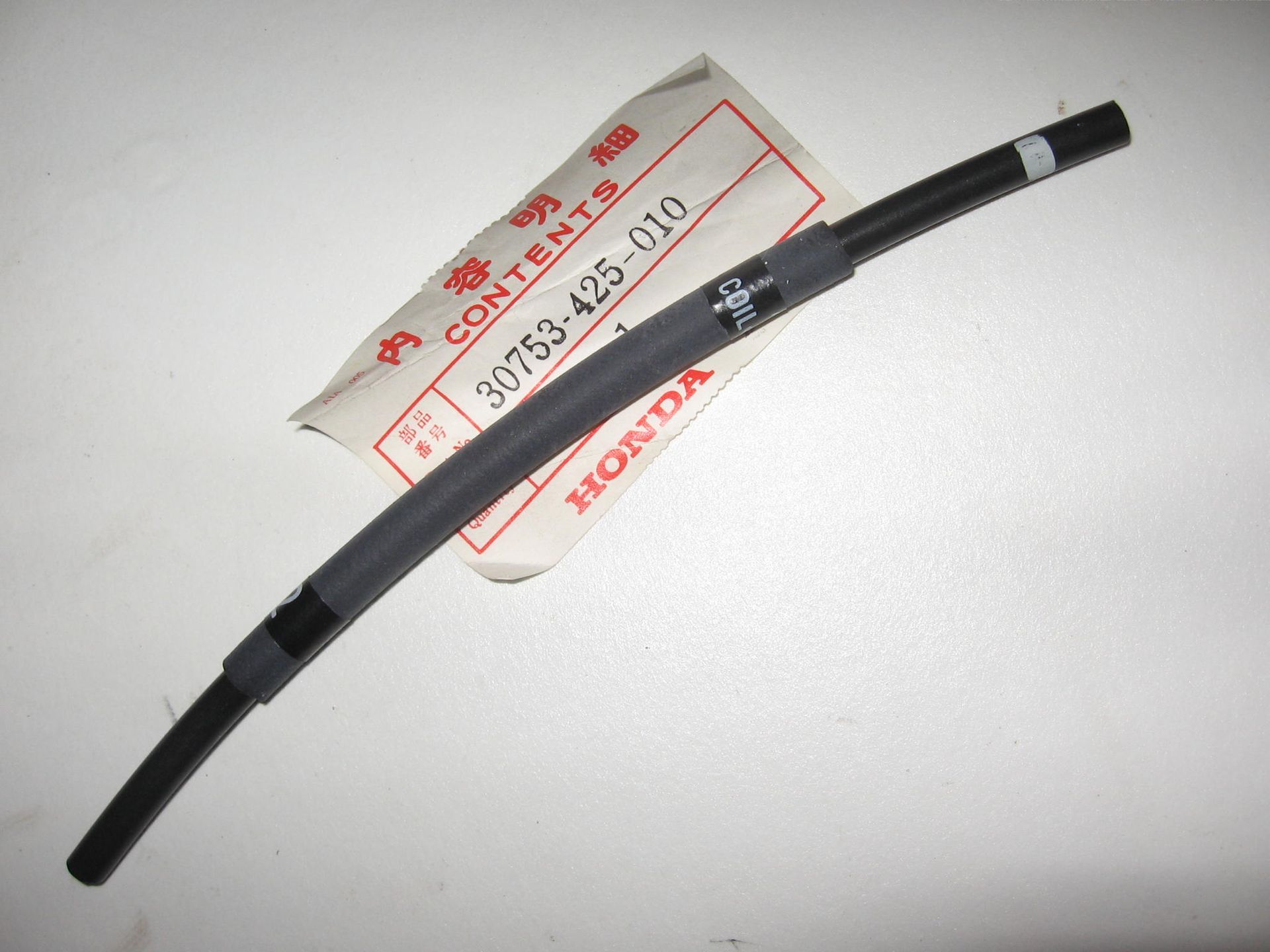 bougie kabel 	Cb750 1979-83 , cb900 , vt500 1986 	oem	30753-425-010	30750-MA6-P00  , 	hon152