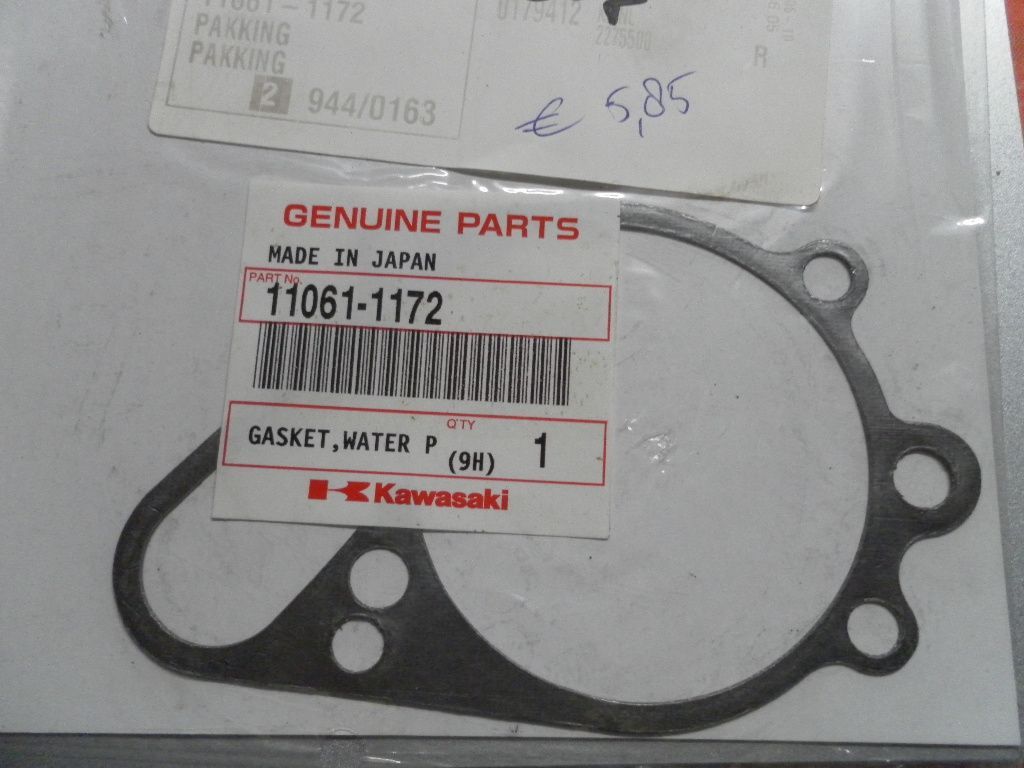 waterpomp pakking  , vn1500  1987-2006		oem		11061-1172  kawa207