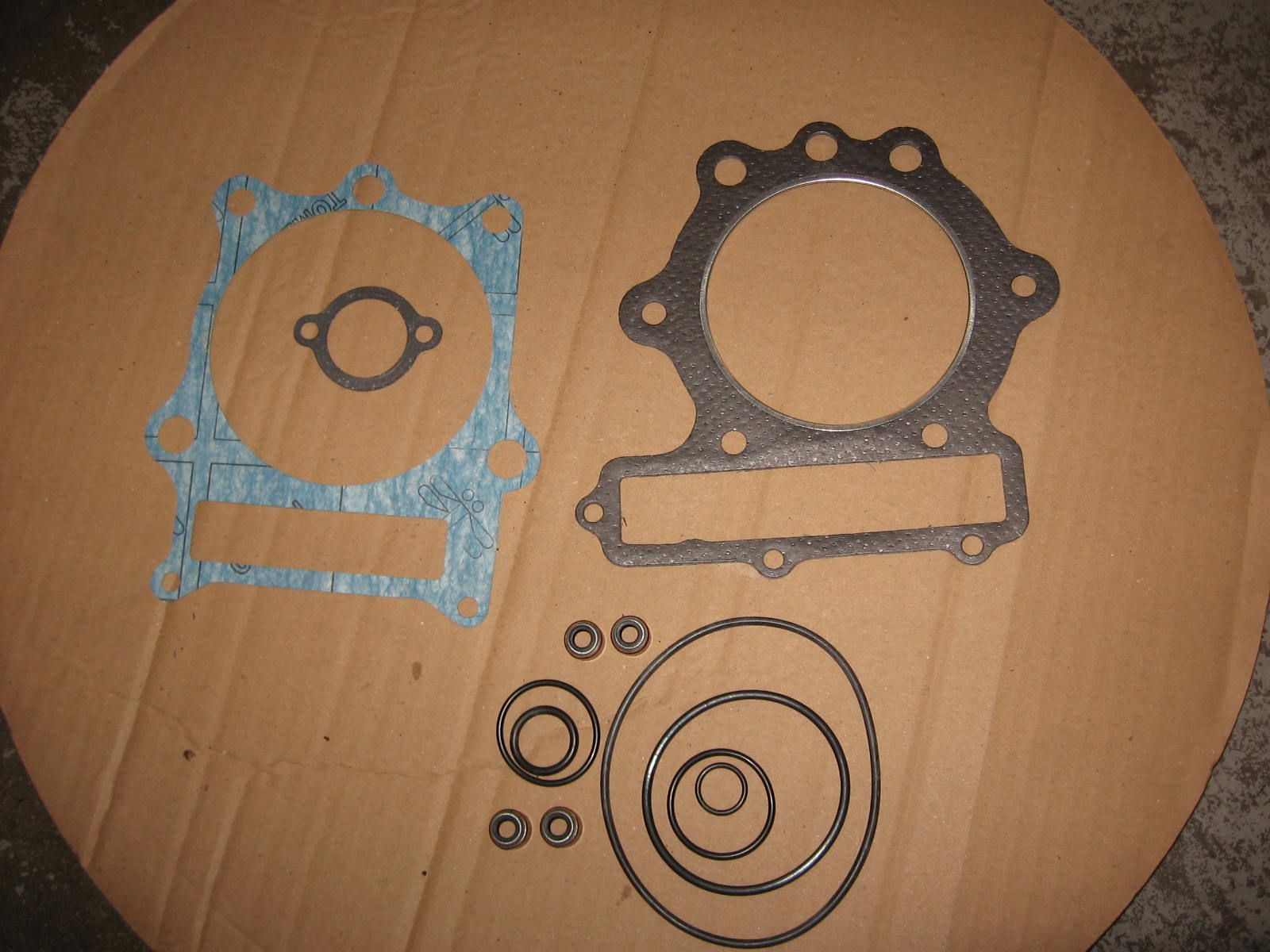pakkingset topset – xt550 J 1982		pno	5y1-11351-	1vj-11351 ,	yan114