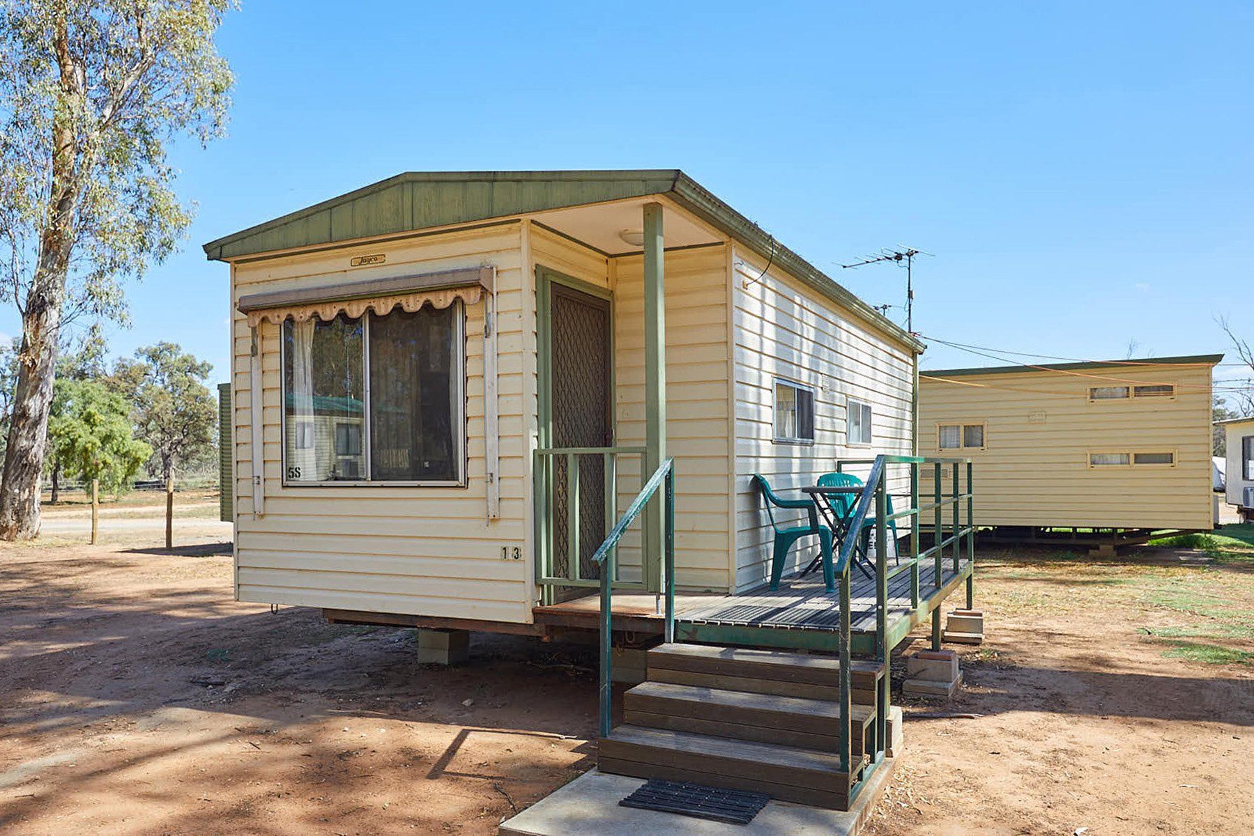 Apex Riverbeach Holiday Park cabin