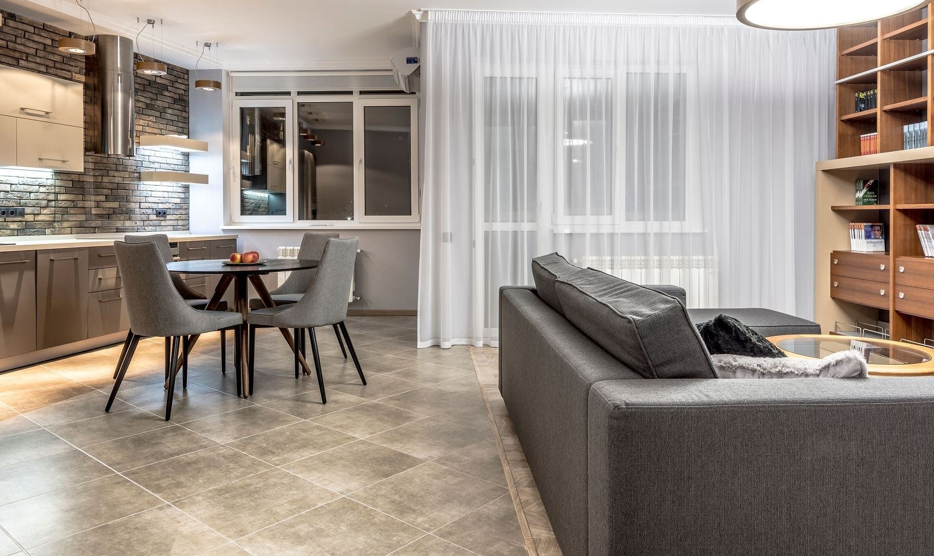 pH-neutral cleaners for stone and tile
