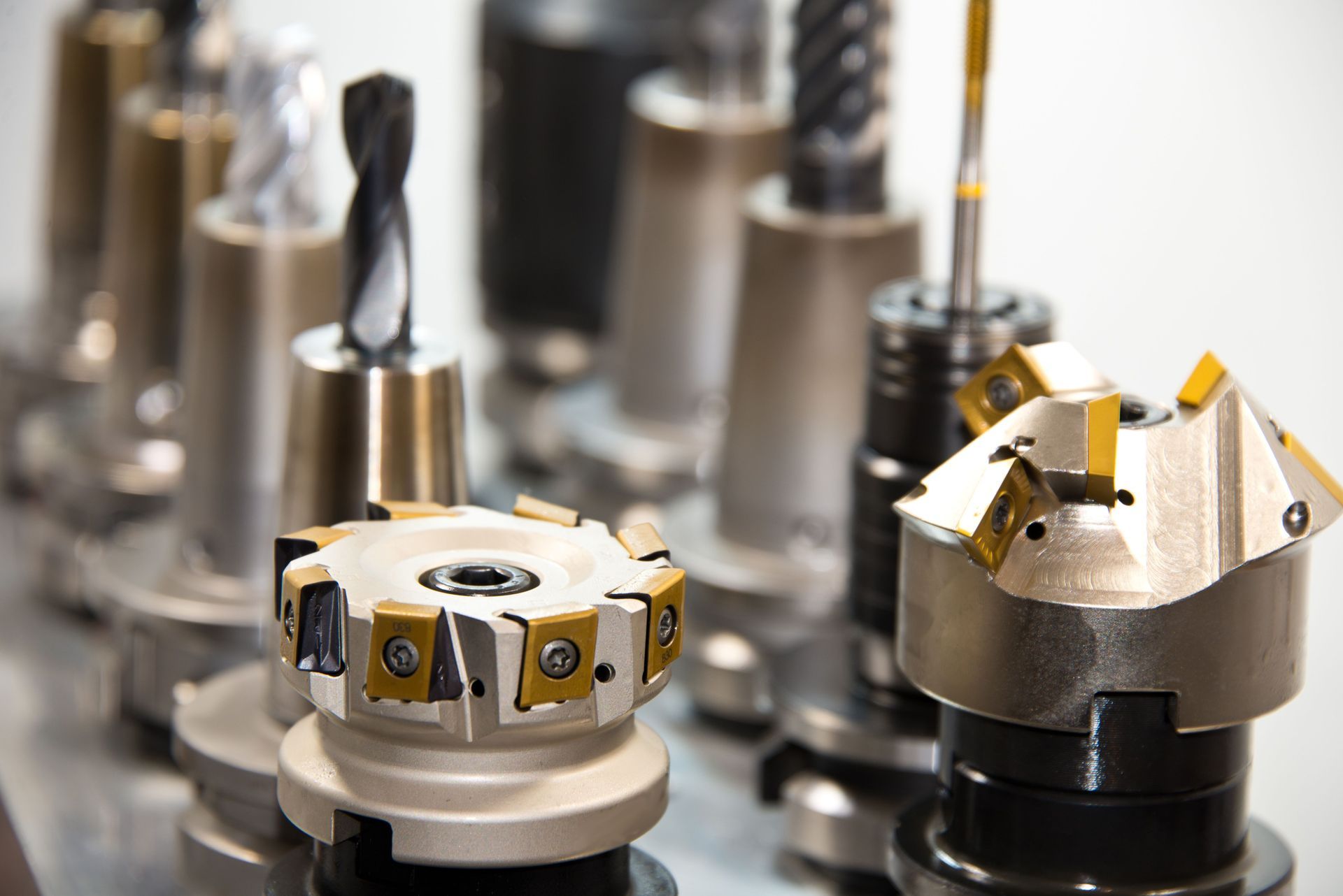 Multi-Station Cold Forging Process Pain Points (Focus: Precision Punch Pins & Cutter Blades)