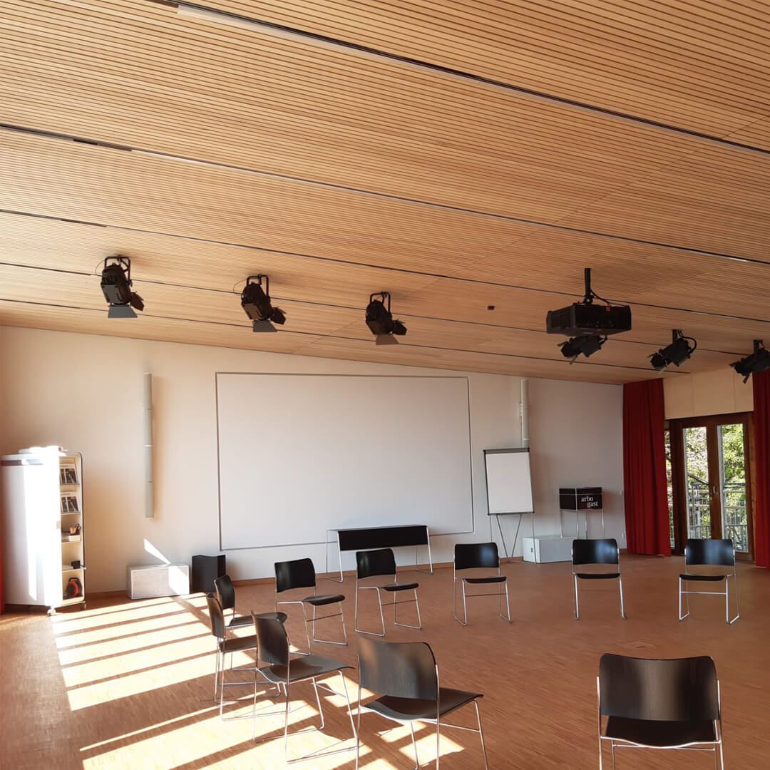 WoodenComfort für Gebäude mit großen Fenster-/Glasflächen