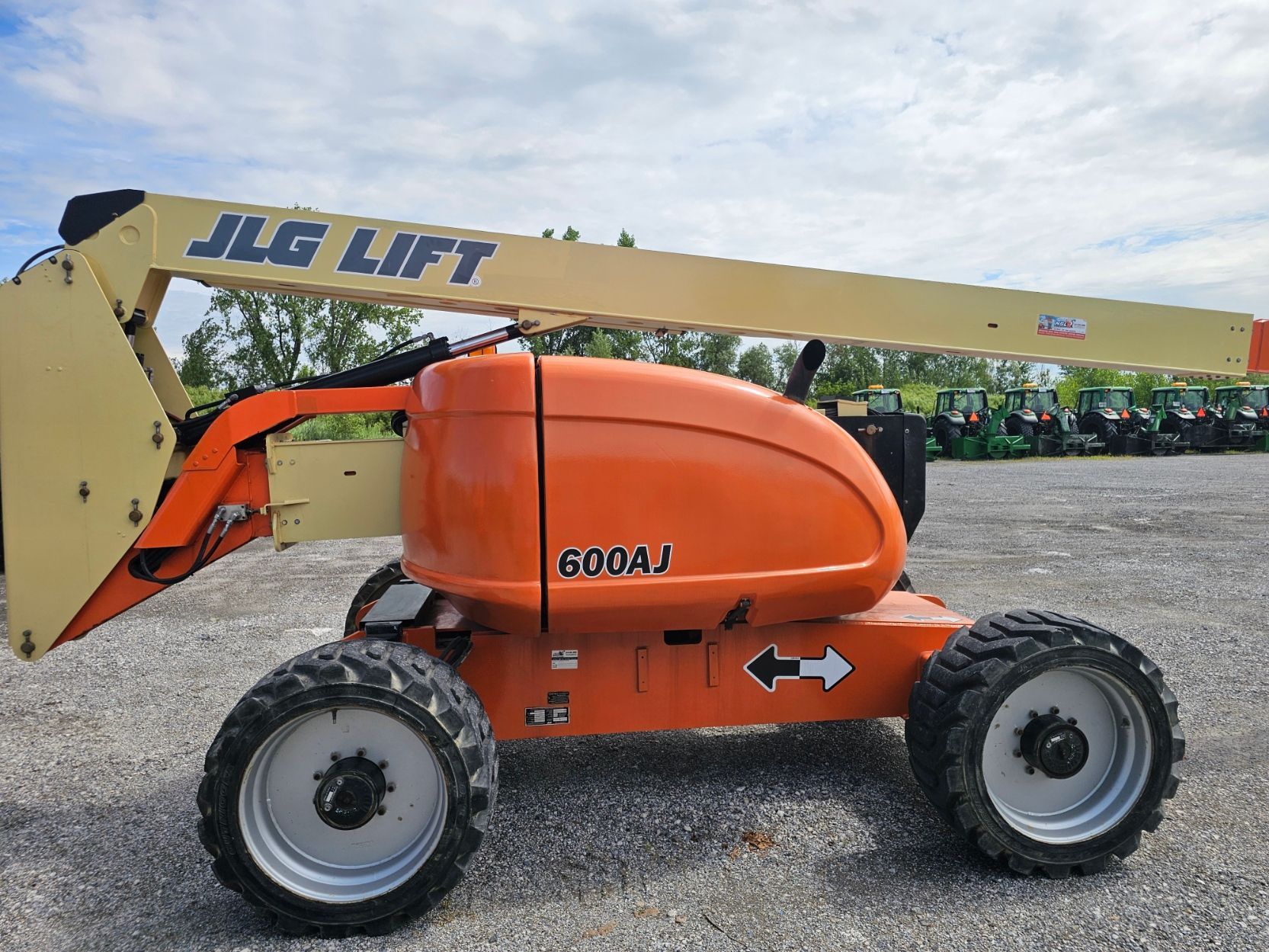 Nacelle télescopique mât articulé JLG 60' (660AJ)