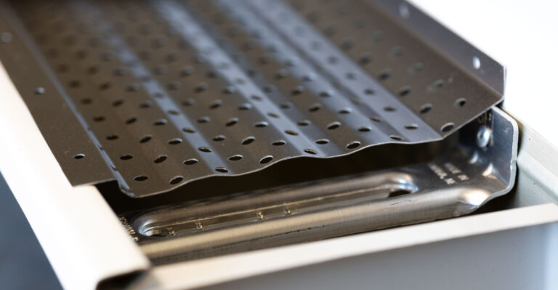 a picture of a bulldog gutter up close