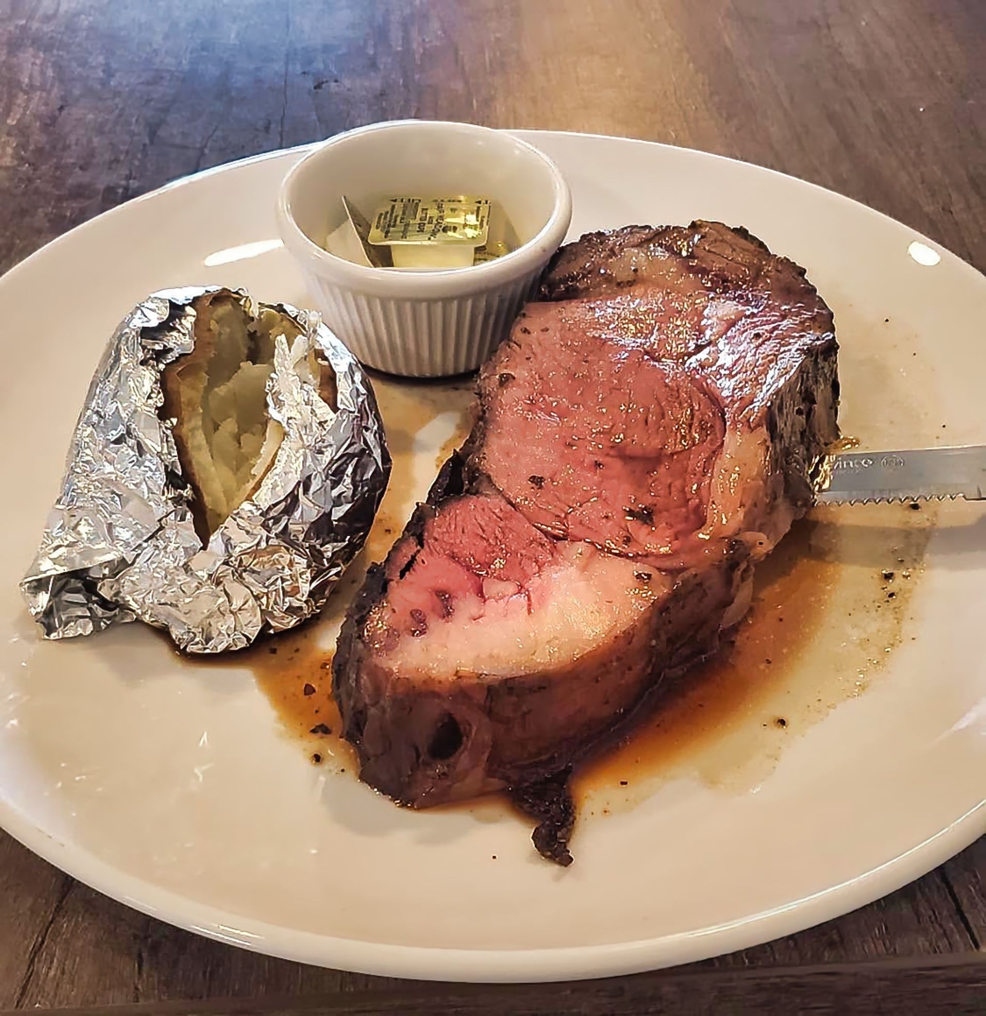 Prime rib dinner plate at Copper Bottom.