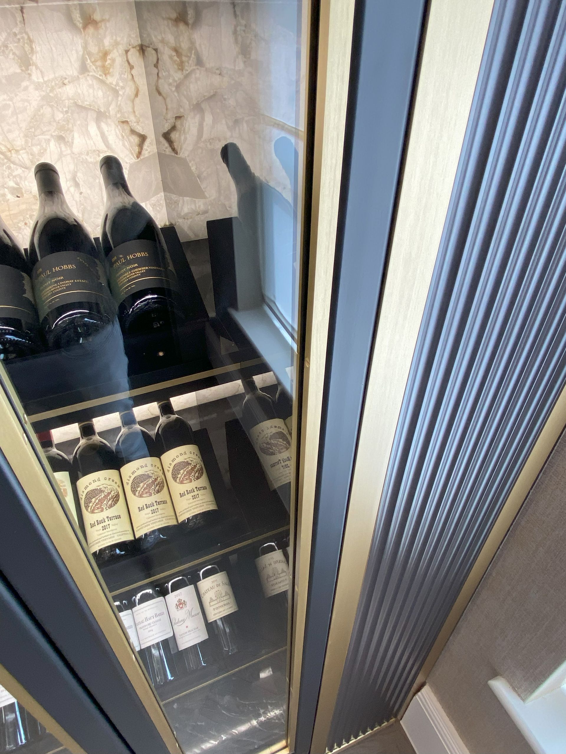 Luxury temperature controlled wine storage VINOMAGNA