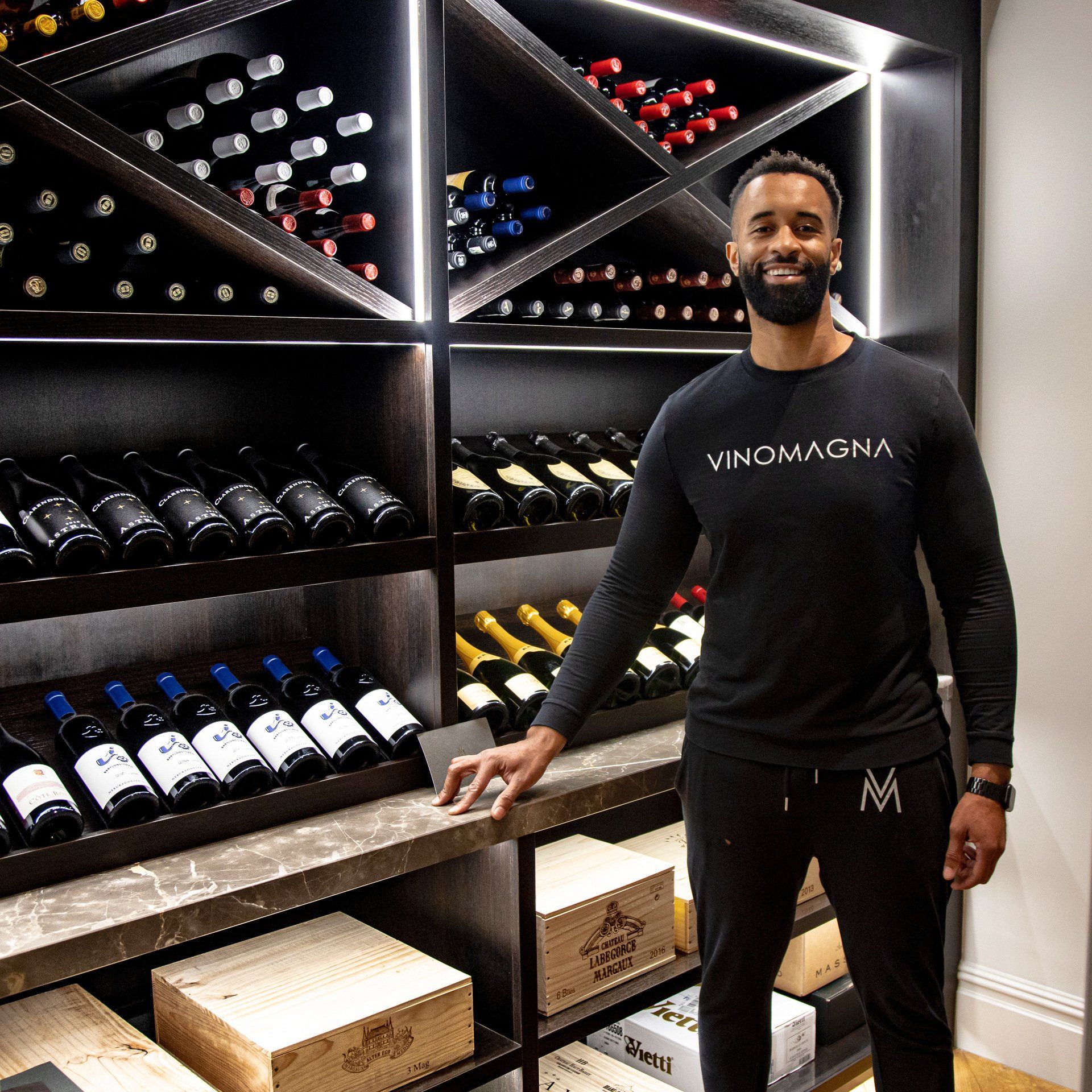 PLAY VIDEO OF SMALL WINE CELLAR SMALL-WINE-CELLAR-VINOMAGNA